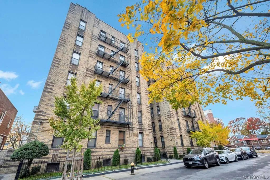 2020 41st Street, New York, NY, 1 Bedroom Bedrooms, 4 Rooms Rooms,1 BathroomBathrooms,Residential,For Rent,41st,0,934832 2020 41st Street, New York, NY, 1 Bedroom Bedrooms, 4 Rooms Rooms,1 BathroomBathrooms,Residential,For Rent,41st,0,934832
