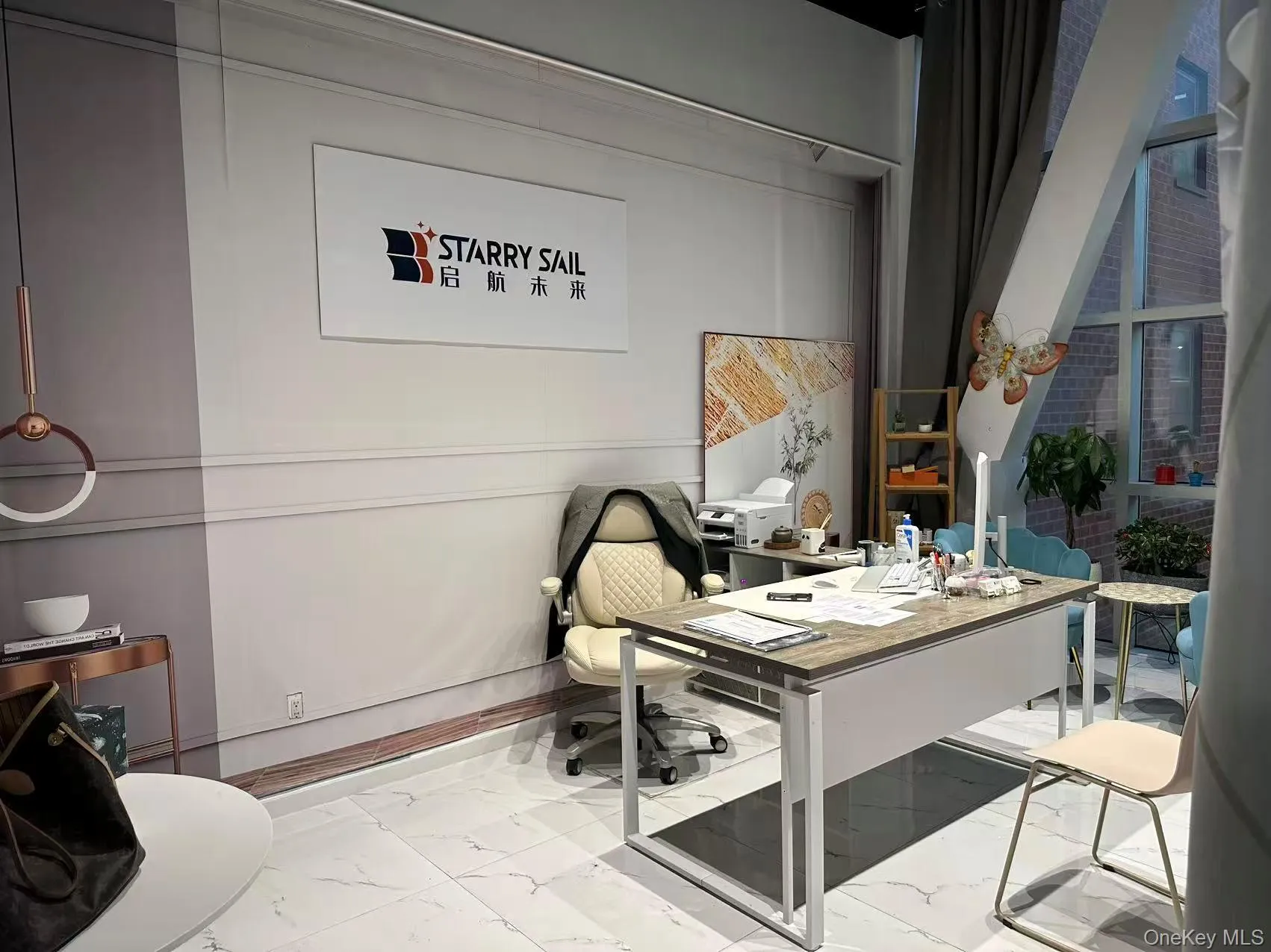 View of office View of office