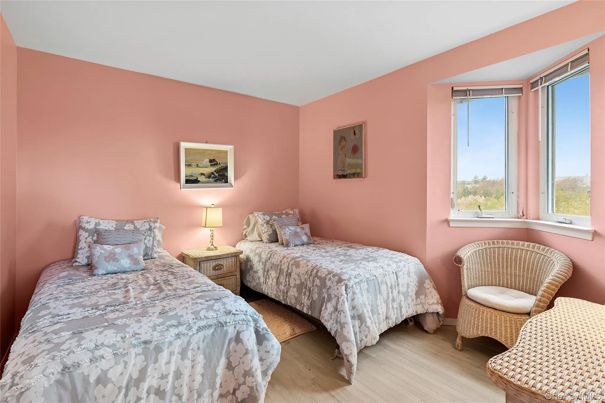 542 Dune Road, Southampton, NY, 4 Bedrooms Bedrooms, 8 Rooms Rooms,2 BathroomsBathrooms,Residential,For Rent,Dune,0,934877 542 Dune Road, Southampton, NY, 4 Bedrooms Bedrooms, 8 Rooms Rooms,2 BathroomsBathrooms,Residential,For Rent,Dune,0,934877