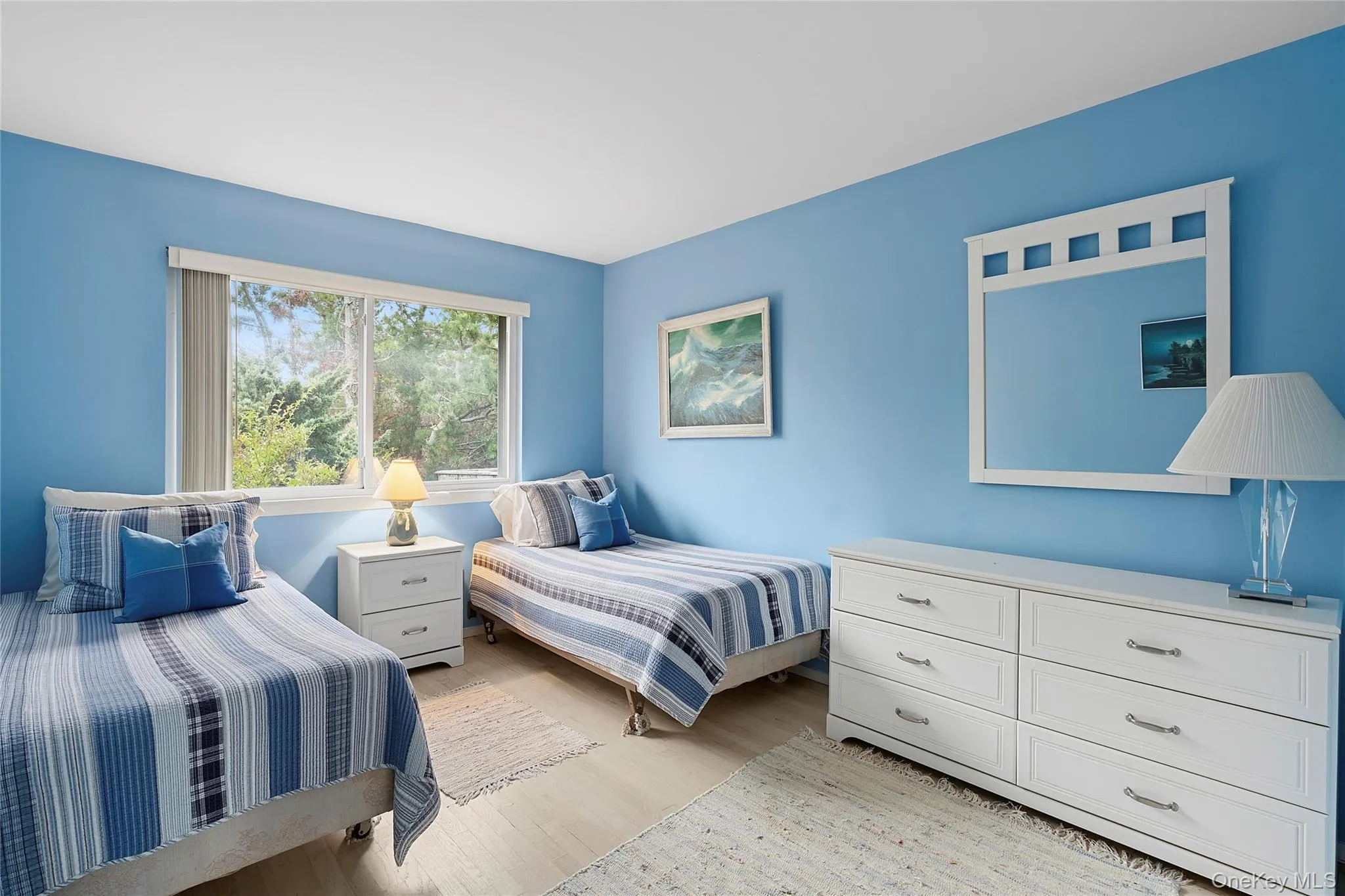 542 Dune Road, Southampton, NY, 4 Bedrooms Bedrooms, 8 Rooms Rooms,2 BathroomsBathrooms,Residential,For Rent,Dune,0,934877 542 Dune Road, Southampton, NY, 4 Bedrooms Bedrooms, 8 Rooms Rooms,2 BathroomsBathrooms,Residential,For Rent,Dune,0,934877