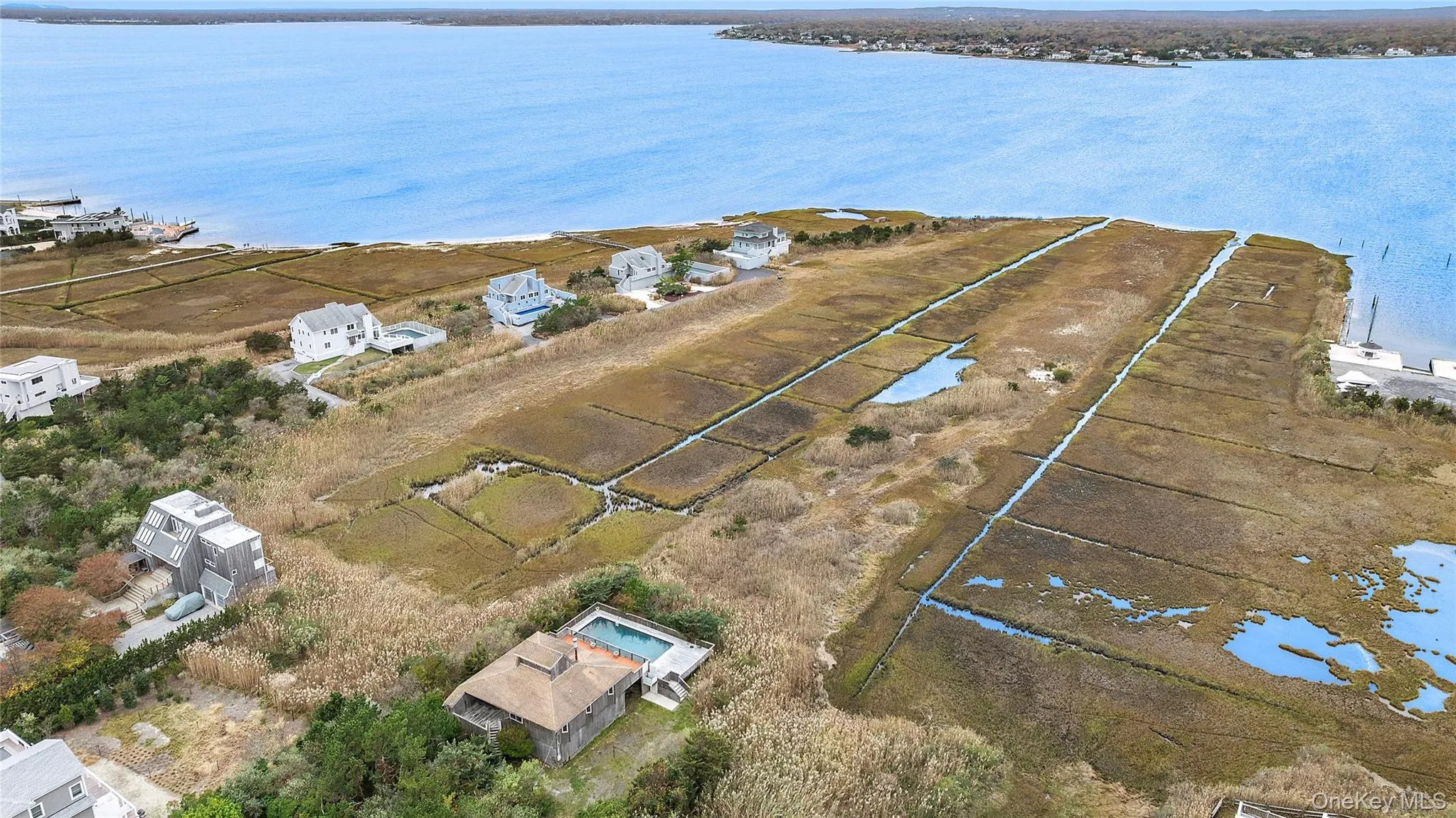 542 Dune Road, Southampton, NY, 4 Bedrooms Bedrooms, 8 Rooms Rooms,2 BathroomsBathrooms,Residential,For Rent,Dune,0,934877 542 Dune Road, Southampton, NY, 4 Bedrooms Bedrooms, 8 Rooms Rooms,2 BathroomsBathrooms,Residential,For Rent,Dune,0,934877