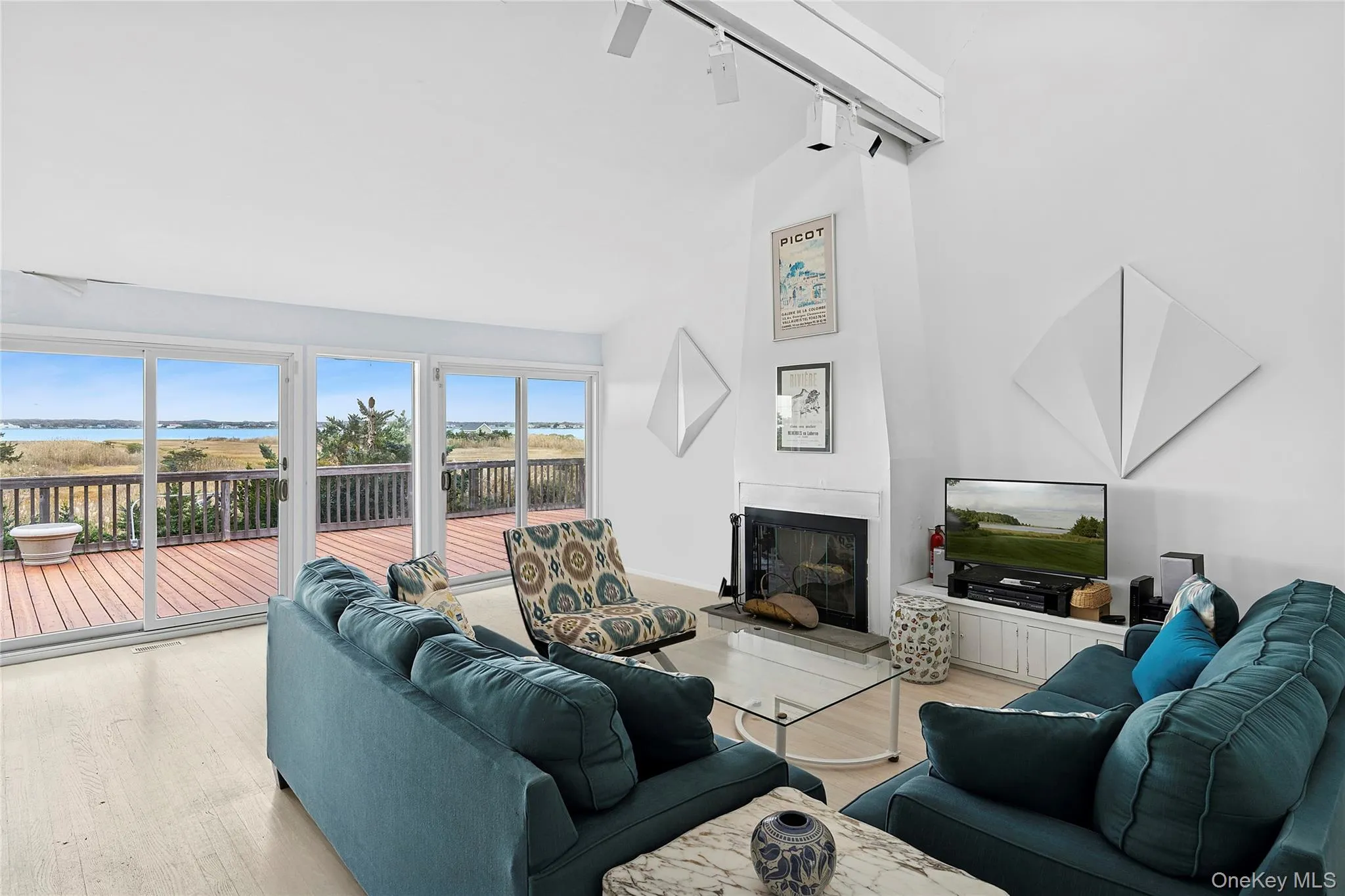 542 Dune Road, Southampton, NY, 4 Bedrooms Bedrooms, 8 Rooms Rooms,2 BathroomsBathrooms,Residential,For Rent,Dune,0,934877 542 Dune Road, Southampton, NY, 4 Bedrooms Bedrooms, 8 Rooms Rooms,2 BathroomsBathrooms,Residential,For Rent,Dune,0,934877