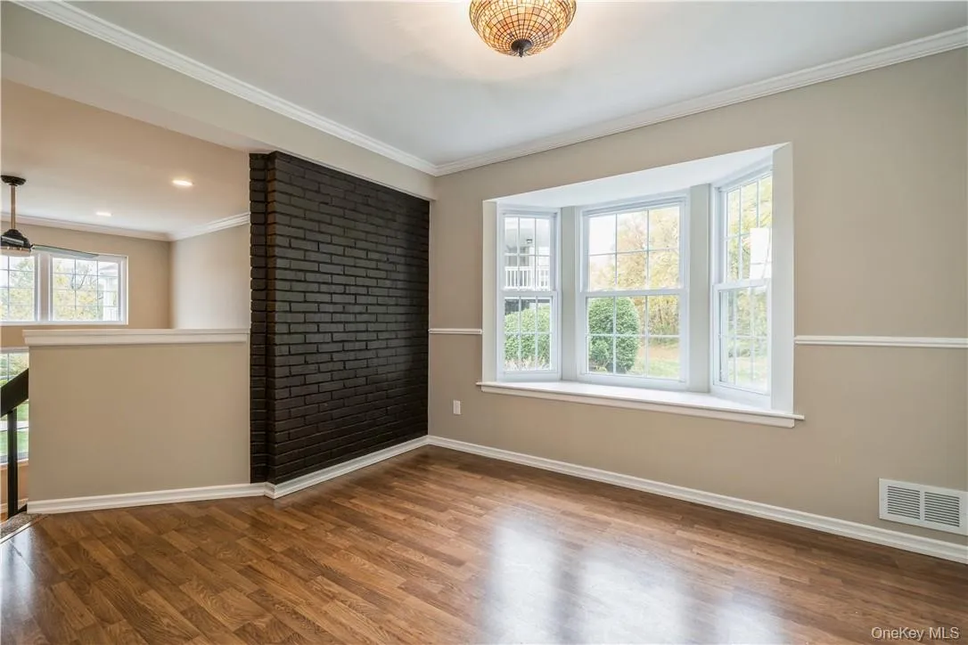 27 The Knolls, Warwick (town), NY, 1 Bedroom Bedrooms, 5 Rooms Rooms,1 BathroomBathrooms,Residential Lease,Idx,The,0,934879 27 The Knolls, Warwick (town), NY, 1 Bedroom Bedrooms, 5 Rooms Rooms,1 BathroomBathrooms,Residential Lease,Idx,The,0,934879