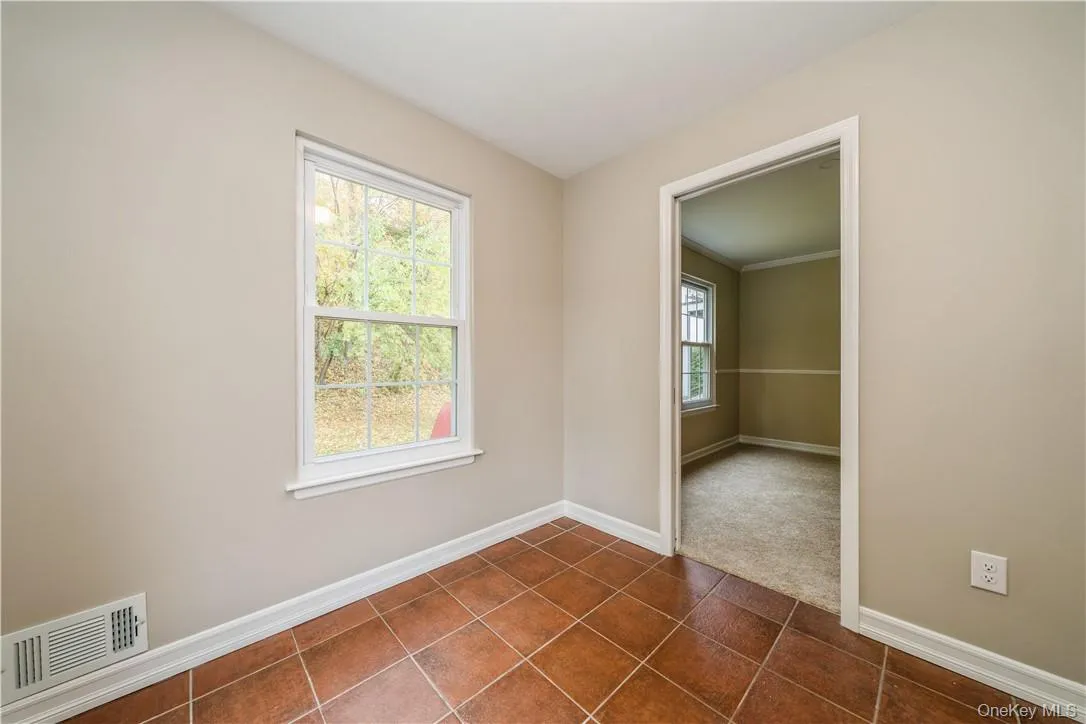 27 The Knolls, Warwick (town), NY, 1 Bedroom Bedrooms, 5 Rooms Rooms,1 BathroomBathrooms,Residential Lease,Idx,The,0,934879 27 The Knolls, Warwick (town), NY, 1 Bedroom Bedrooms, 5 Rooms Rooms,1 BathroomBathrooms,Residential Lease,Idx,The,0,934879