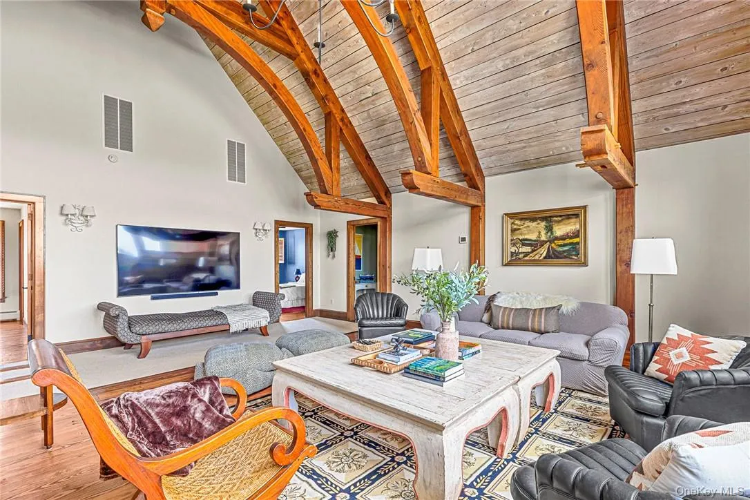 Primary Suite with Fireplace Primary Suite with Fireplace