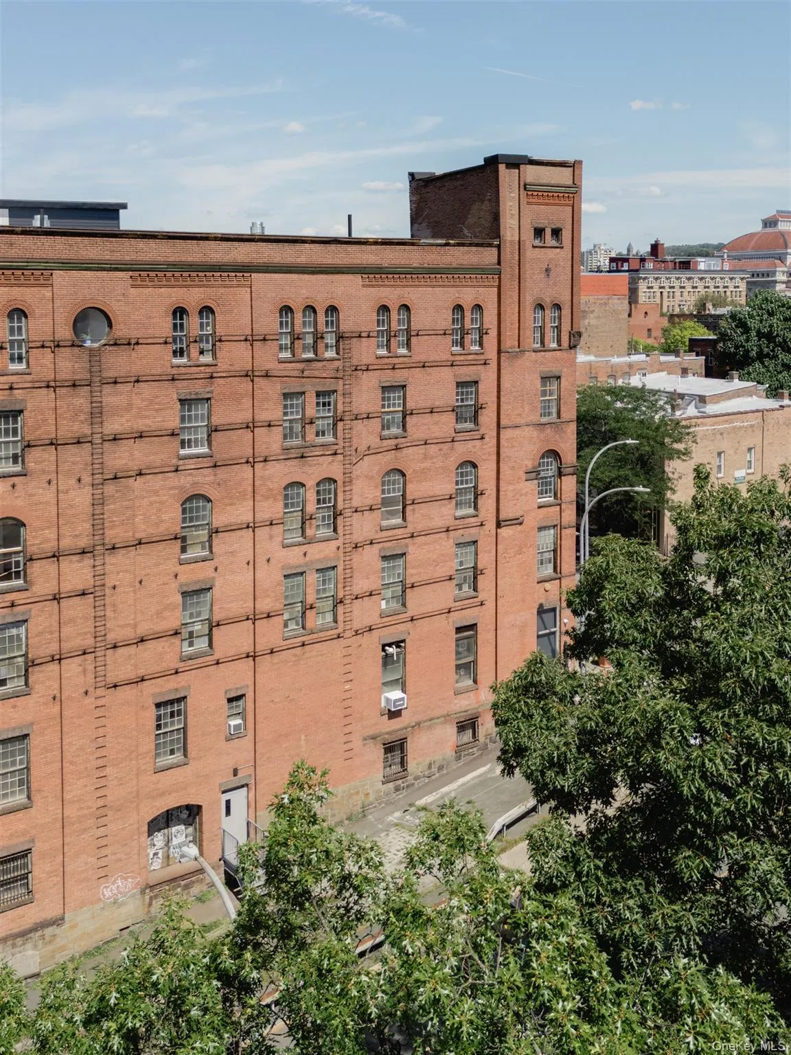 View of apartment building / complex View of apartment building / complex