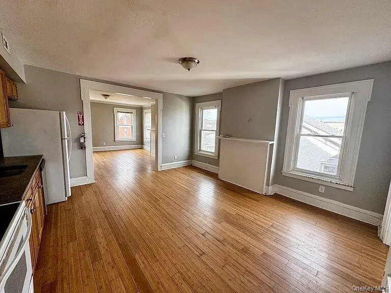 9 Clinton Street, Poughkeepsie, NY, 2 Bedrooms Bedrooms, 5 Rooms Rooms,1 BathroomBathrooms,Residential Lease,Idx,Clinton,0,934917 9 Clinton Street, Poughkeepsie, NY, 2 Bedrooms Bedrooms, 5 Rooms Rooms,1 BathroomBathrooms,Residential Lease,Idx,Clinton,0,934917