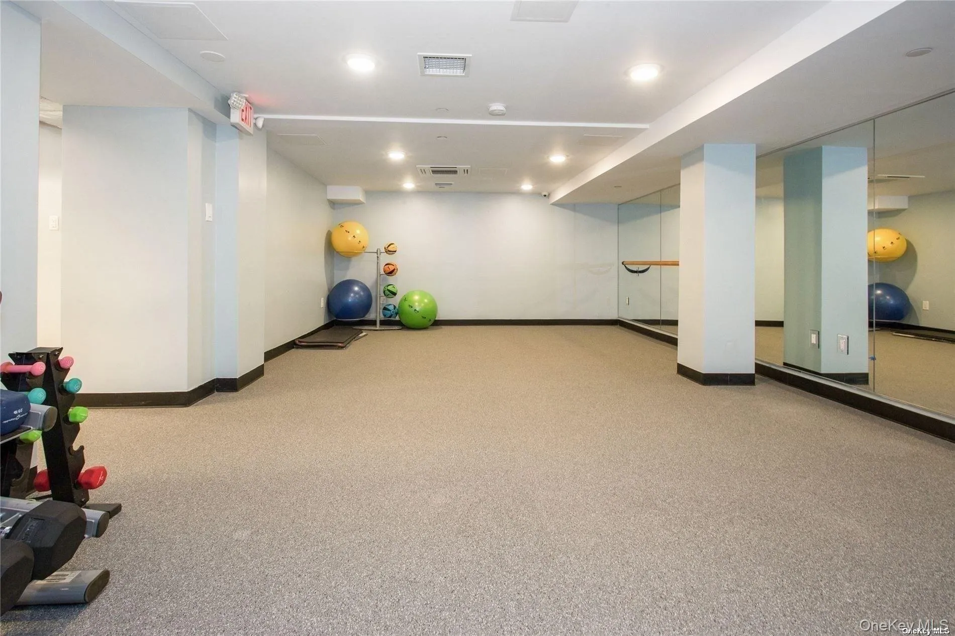 2 Richmond Road, Hempstead, NY, 1 Bedroom Bedrooms, 3 Rooms Rooms,1 BathroomBathrooms,Residential Lease,Idx,Richmond,0,934922 2 Richmond Road, Hempstead, NY, 1 Bedroom Bedrooms, 3 Rooms Rooms,1 BathroomBathrooms,Residential Lease,Idx,Richmond,0,934922