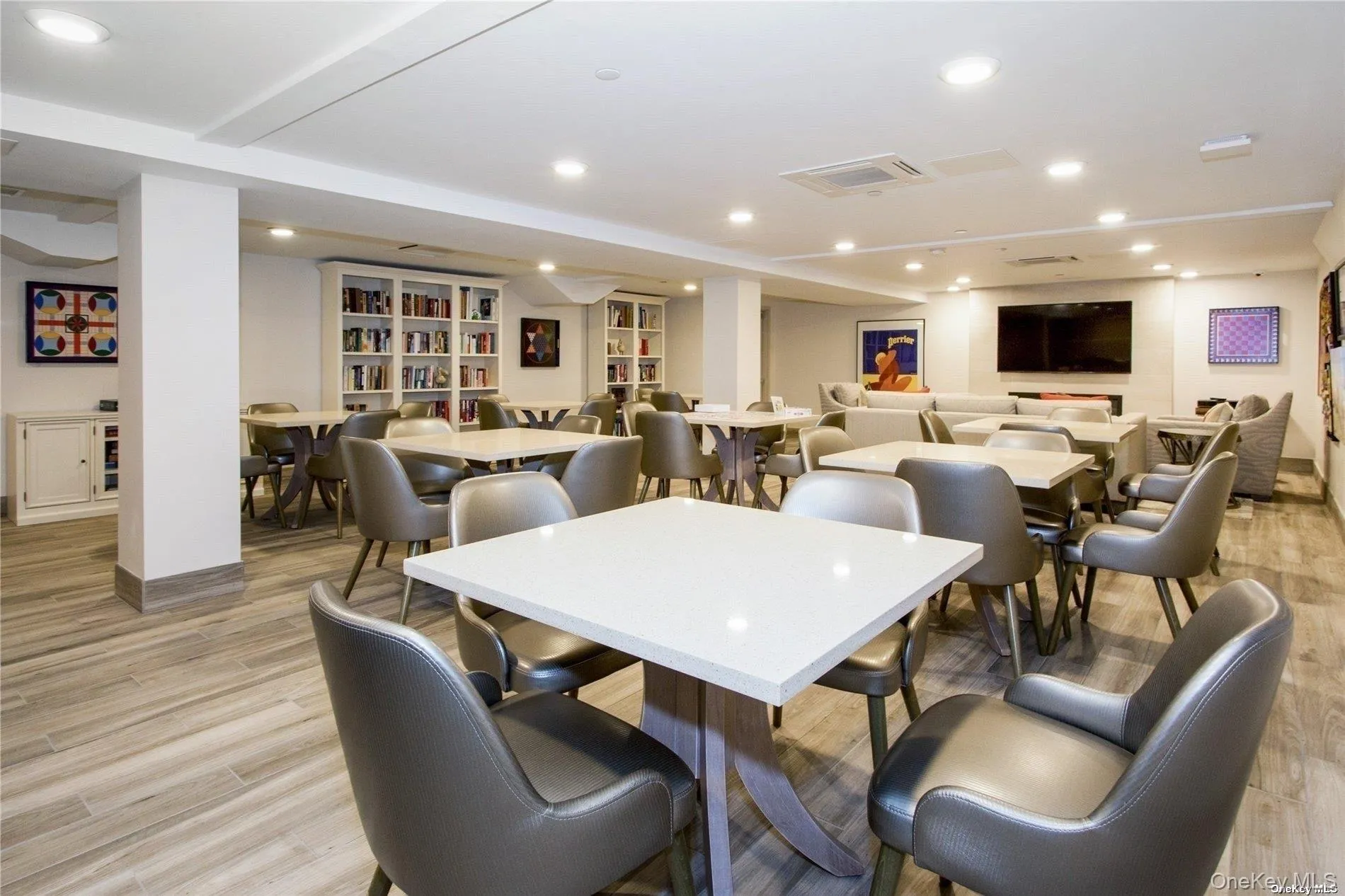 2 Richmond Road, Hempstead, NY, 1 Bedroom Bedrooms, 3 Rooms Rooms,1 BathroomBathrooms,Residential Lease,Idx,Richmond,0,934922 2 Richmond Road, Hempstead, NY, 1 Bedroom Bedrooms, 3 Rooms Rooms,1 BathroomBathrooms,Residential Lease,Idx,Richmond,0,934922