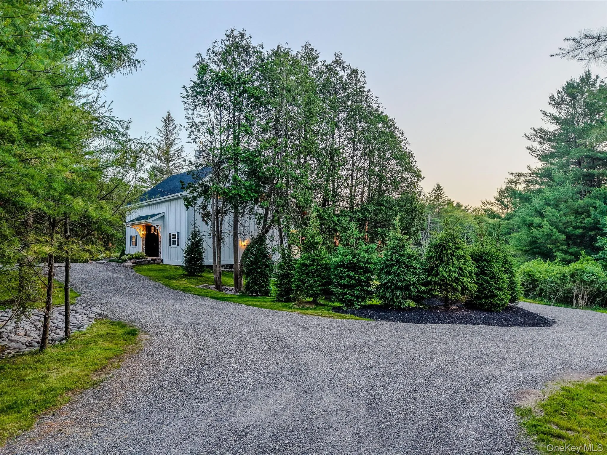 2489 NY-42, Forestburgh, NY, 4 Bedrooms Bedrooms, 11 Rooms Rooms,2 BathroomsBathrooms,Residential,For Rent,NY-42,0,934964 2489 NY-42, Forestburgh, NY, 4 Bedrooms Bedrooms, 11 Rooms Rooms,2 BathroomsBathrooms,Residential,For Rent,NY-42,0,934964