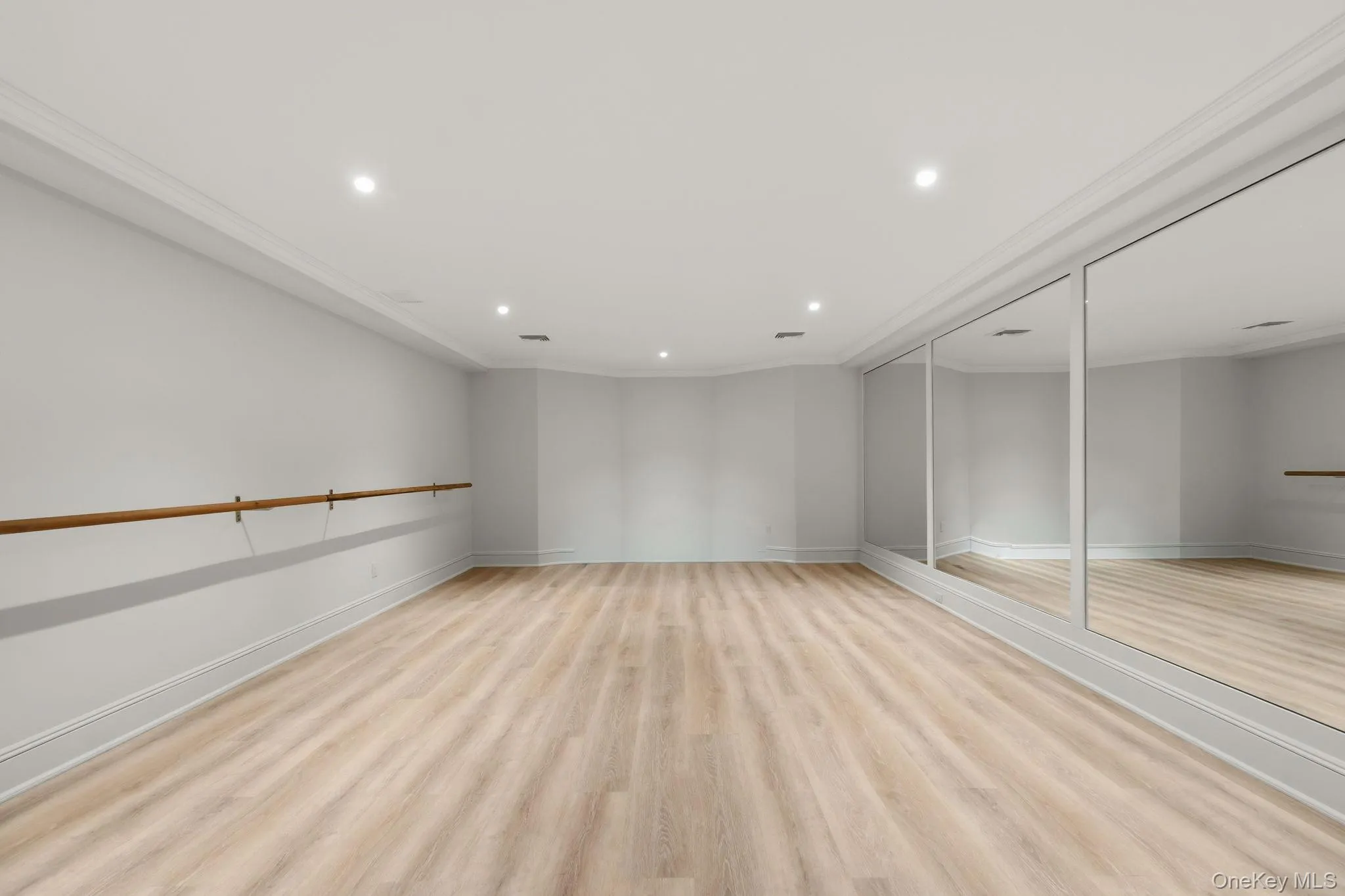530 Chicken Valley Road, Oyster Bay, NY, 8 Bedrooms Bedrooms, 25 Rooms Rooms,6 BathroomsBathrooms,Residential Sale,For Rent,Chicken Valley,0,935076 530 Chicken Valley Road, Oyster Bay, NY, 8 Bedrooms Bedrooms, 25 Rooms Rooms,6 BathroomsBathrooms,Residential Sale,For Rent,Chicken Valley,0,935076