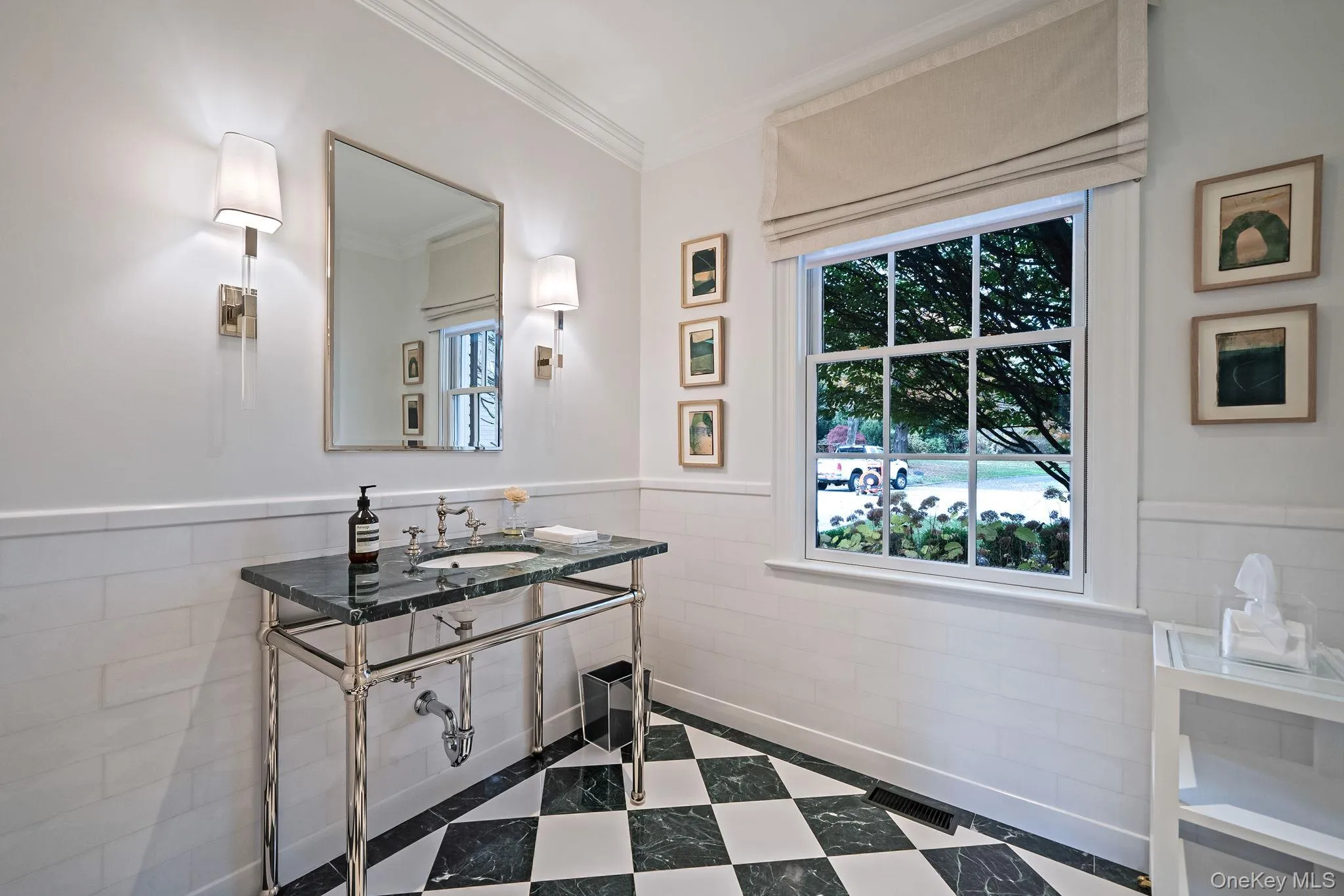 Powder Room Powder Room