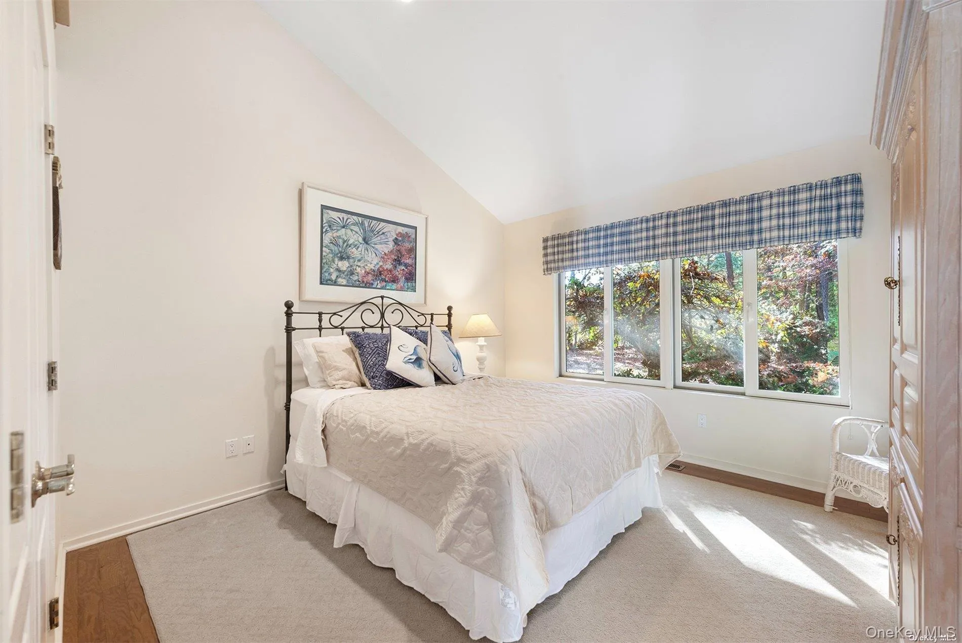 Guest Bedroom Guest Bedroom