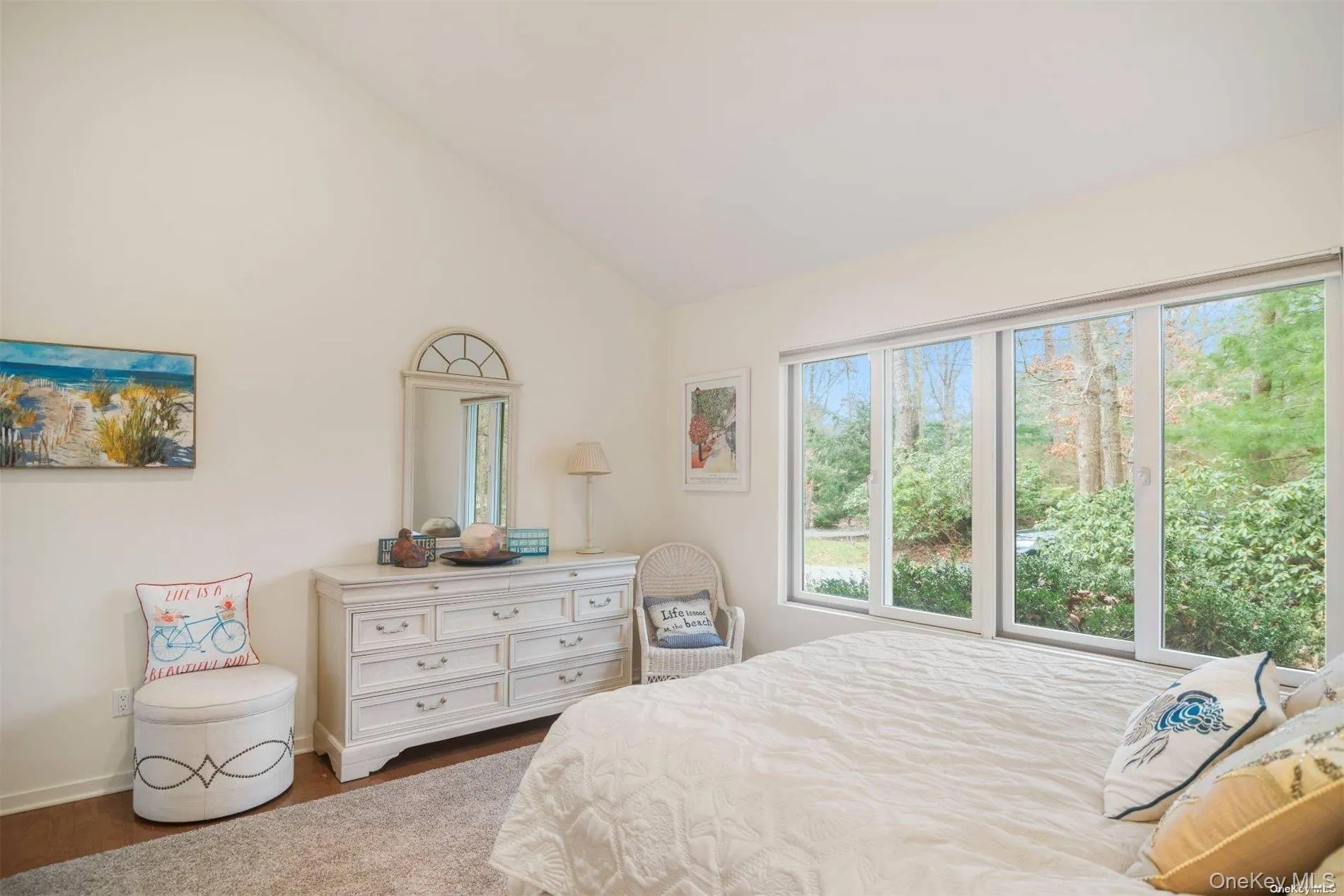 Guest Bedroom Guest Bedroom