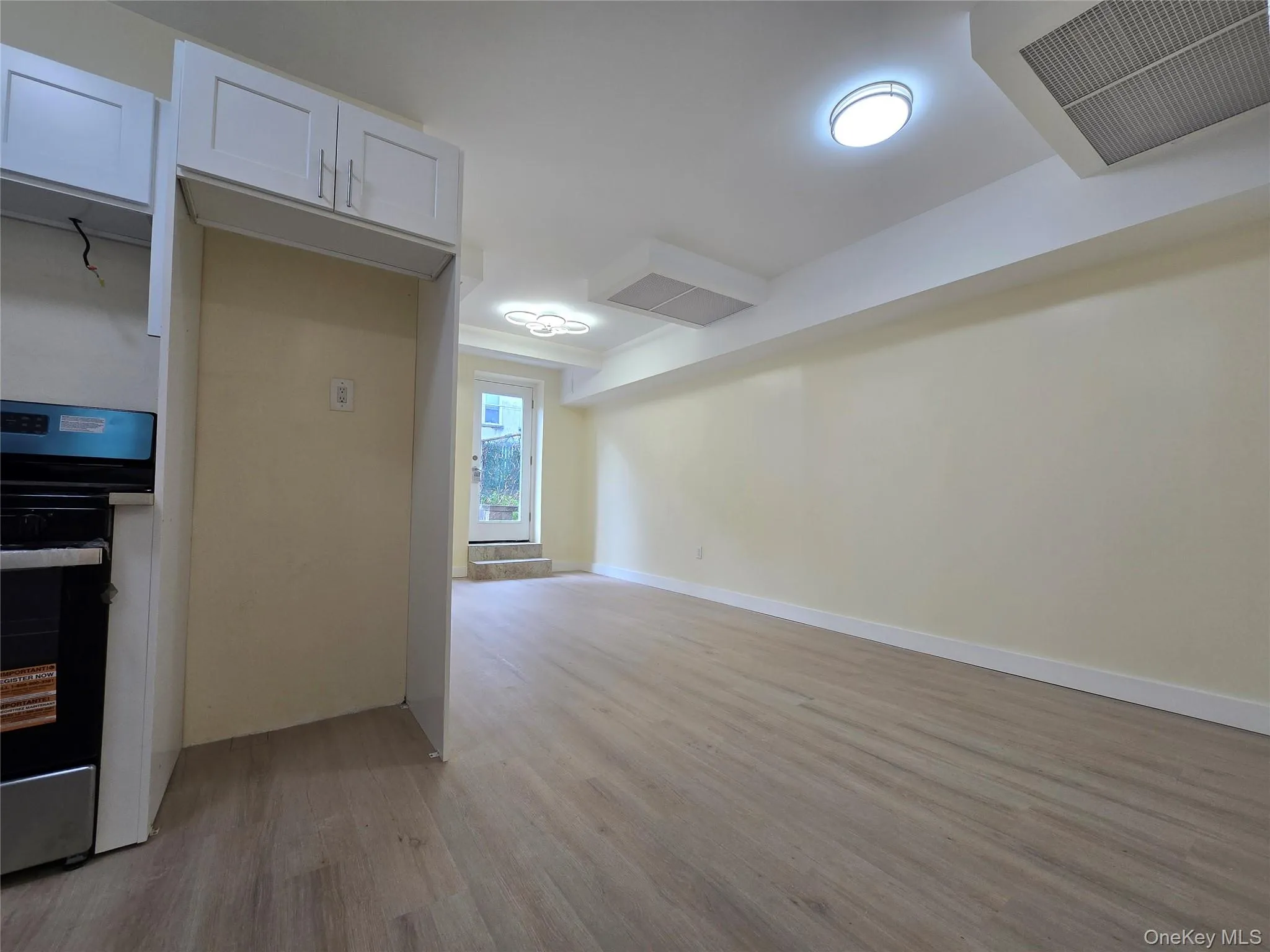 Open kitchen flows seamlessly into a charming breakfast area. Open kitchen flows seamlessly into a charming breakfast area.