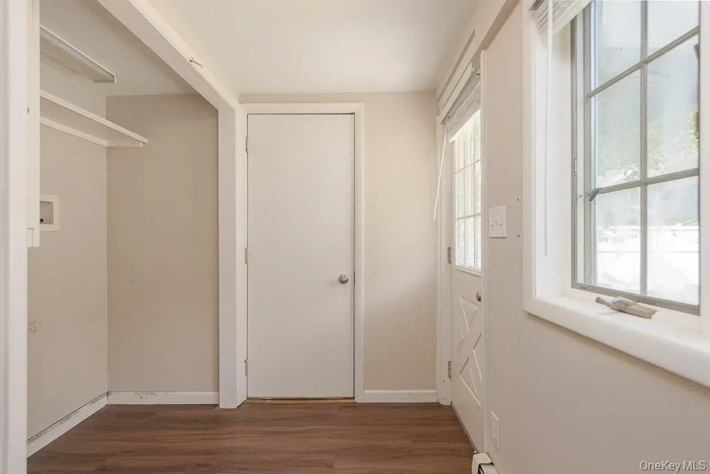 119 Village Road, Tuxedo, NY, 3 Bedrooms Bedrooms, 9 Rooms Rooms,2 BathroomsBathrooms,Residential Lease,Idx,Village,0,935339 119 Village Road, Tuxedo, NY, 3 Bedrooms Bedrooms, 9 Rooms Rooms,2 BathroomsBathrooms,Residential Lease,Idx,Village,0,935339