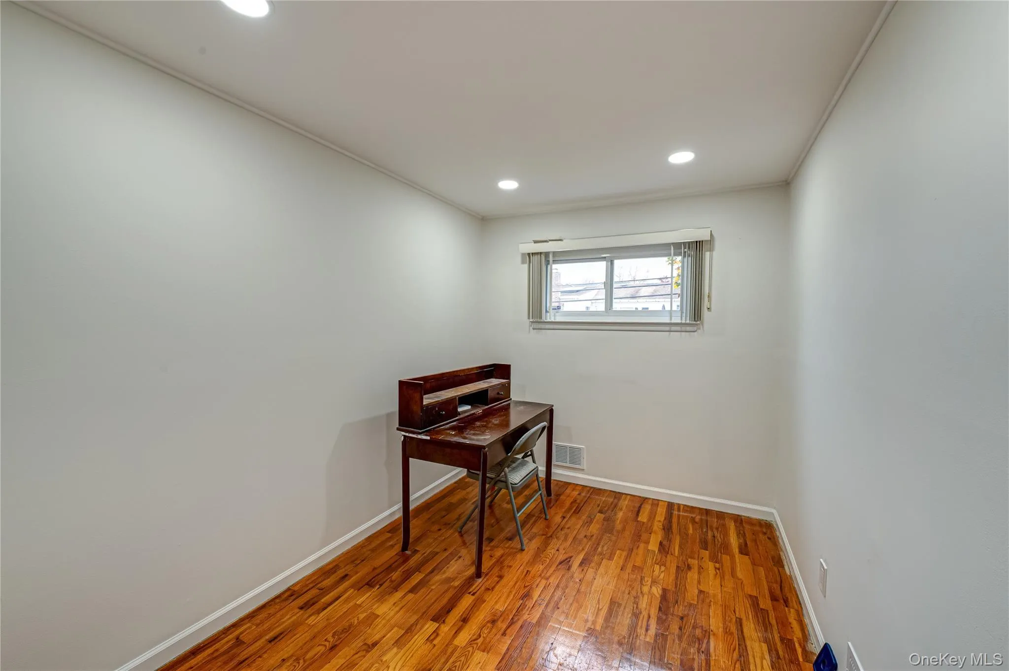 10 Gerhard Road, Oyster Bay, NY, 3 Bedrooms Bedrooms, 6 Rooms Rooms,2 BathroomsBathrooms,Residential Lease,Idx,Gerhard,0,935466 10 Gerhard Road, Oyster Bay, NY, 3 Bedrooms Bedrooms, 6 Rooms Rooms,2 BathroomsBathrooms,Residential Lease,Idx,Gerhard,0,935466