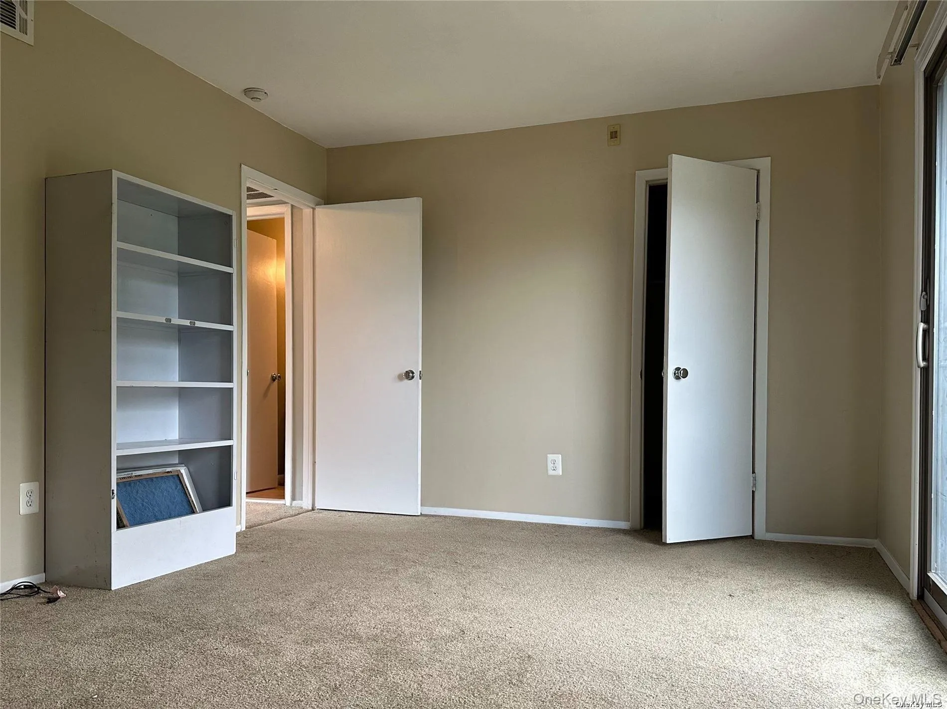 26 Bailey Court, Brookhaven, NY, 1 Bedroom Bedrooms, 4 Rooms Rooms,1 BathroomBathrooms,Residential Lease,Idx,Bailey,0,935586 26 Bailey Court, Brookhaven, NY, 1 Bedroom Bedrooms, 4 Rooms Rooms,1 BathroomBathrooms,Residential Lease,Idx,Bailey,0,935586
