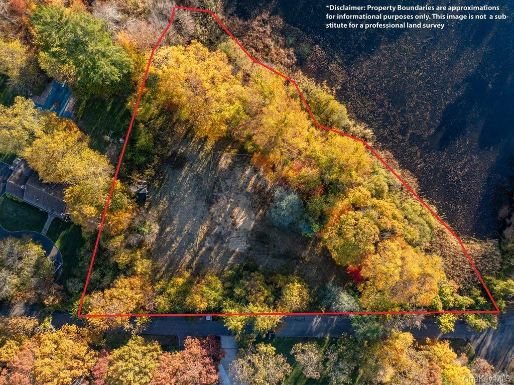 Drone / aerial view Drone / aerial view