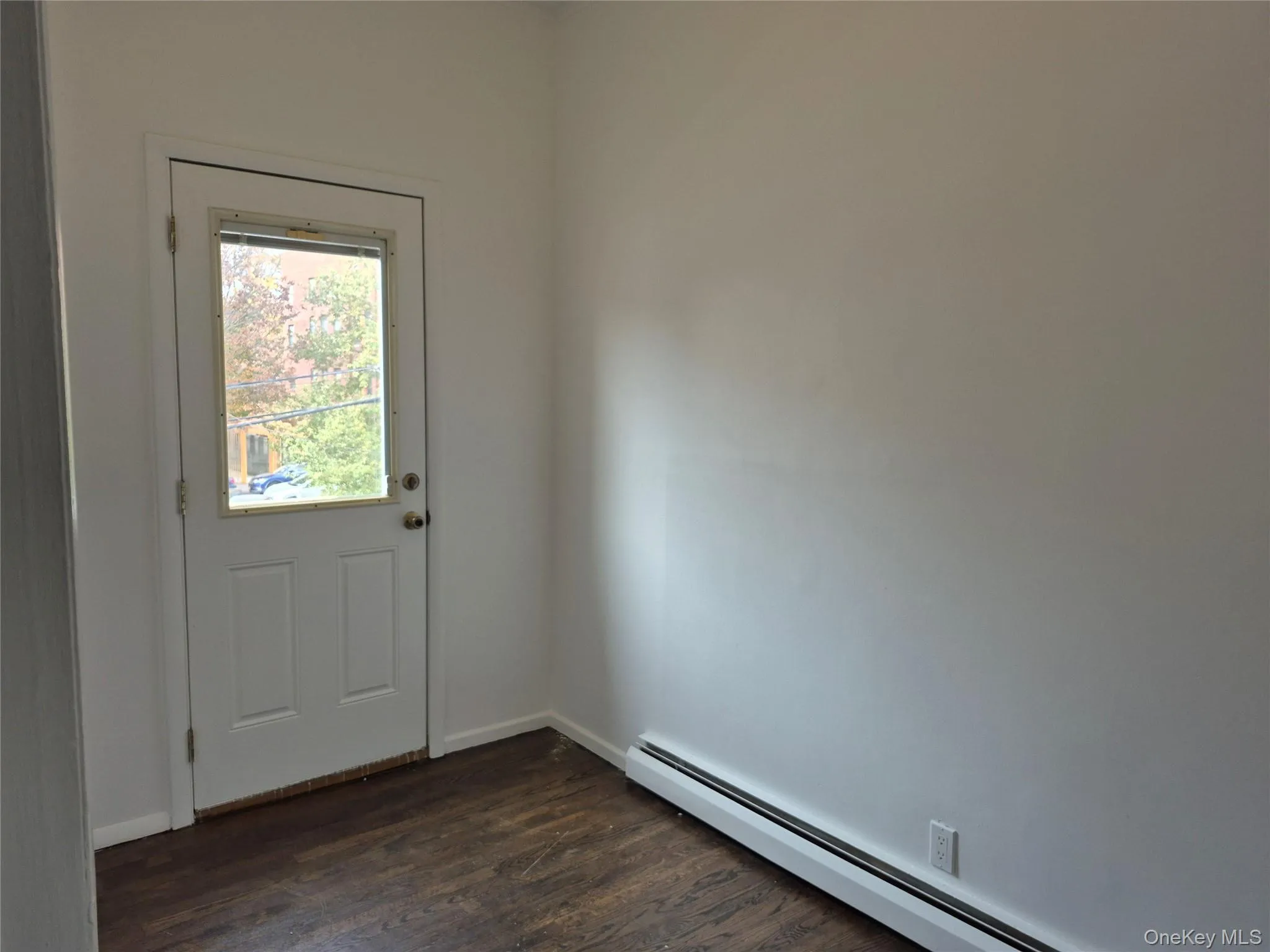 84-31 101 Street, New York, NY, 3 Bedrooms Bedrooms, 5 Rooms Rooms,1 BathroomBathrooms,Residential Lease,Idx,101,0,935611 84-31 101 Street, New York, NY, 3 Bedrooms Bedrooms, 5 Rooms Rooms,1 BathroomBathrooms,Residential Lease,Idx,101,0,935611