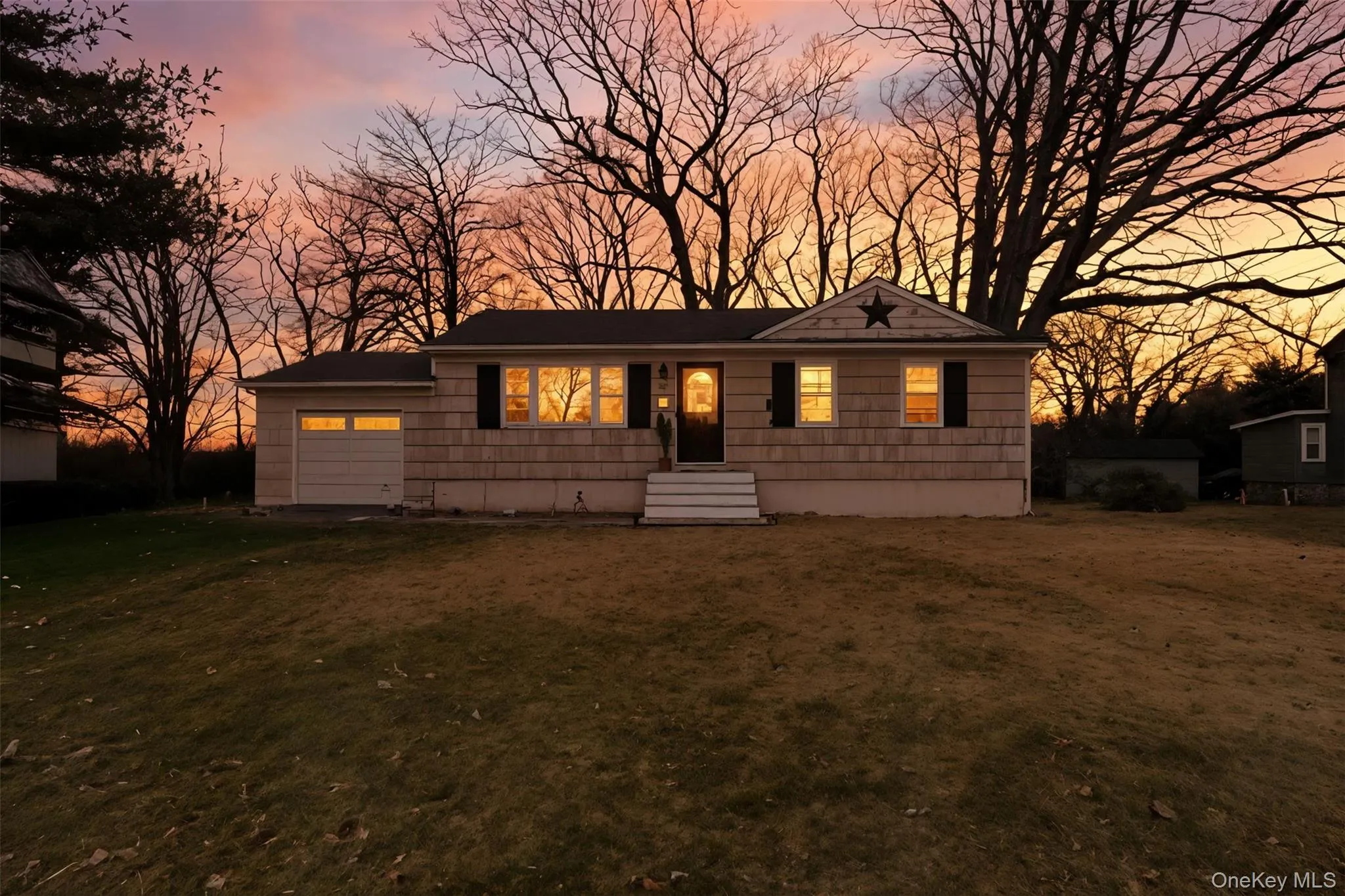22 Hovenkamp Avenue, Clarkstown, NY, 3 Bedrooms Bedrooms, 8 Rooms Rooms,1 BathroomBathrooms,Residential,For Rent,Hovenkamp,0,935624 22 Hovenkamp Avenue, Clarkstown, NY, 3 Bedrooms Bedrooms, 8 Rooms Rooms,1 BathroomBathrooms,Residential,For Rent,Hovenkamp,0,935624