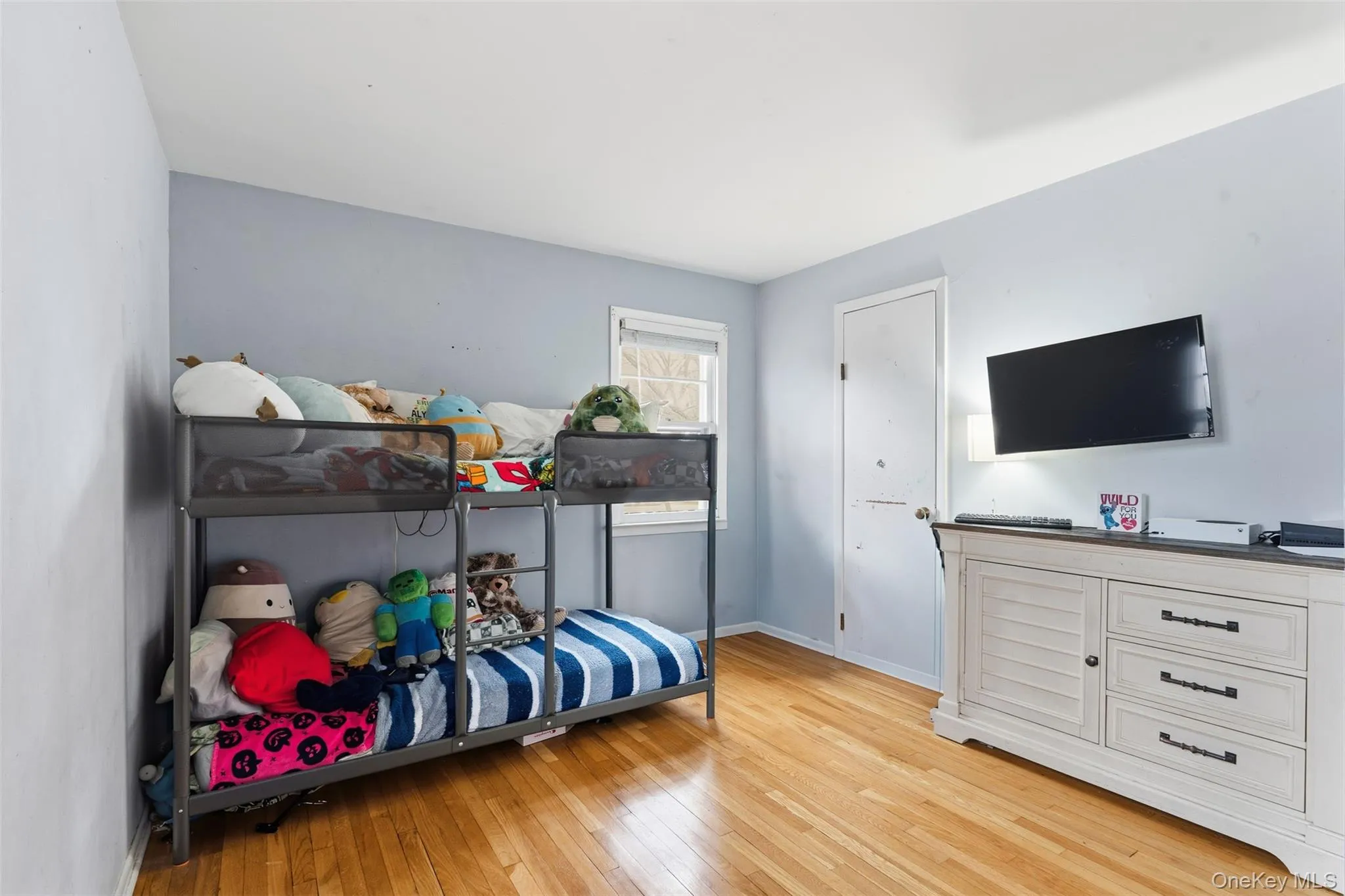 22 Hovenkamp Avenue, Clarkstown, NY, 3 Bedrooms Bedrooms, 8 Rooms Rooms,1 BathroomBathrooms,Residential,For Rent,Hovenkamp,0,935624 22 Hovenkamp Avenue, Clarkstown, NY, 3 Bedrooms Bedrooms, 8 Rooms Rooms,1 BathroomBathrooms,Residential,For Rent,Hovenkamp,0,935624