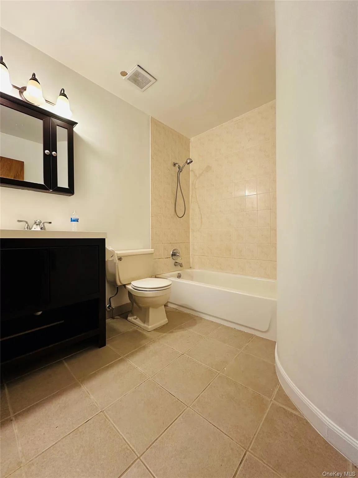 176 A Jackson Avenue, Oyster Bay, NY, 3 Bedrooms Bedrooms, 6 Rooms Rooms,2 BathroomsBathrooms,Residential Lease,Idx,Jackson,0,935645 176 A Jackson Avenue, Oyster Bay, NY, 3 Bedrooms Bedrooms, 6 Rooms Rooms,2 BathroomsBathrooms,Residential Lease,Idx,Jackson,0,935645