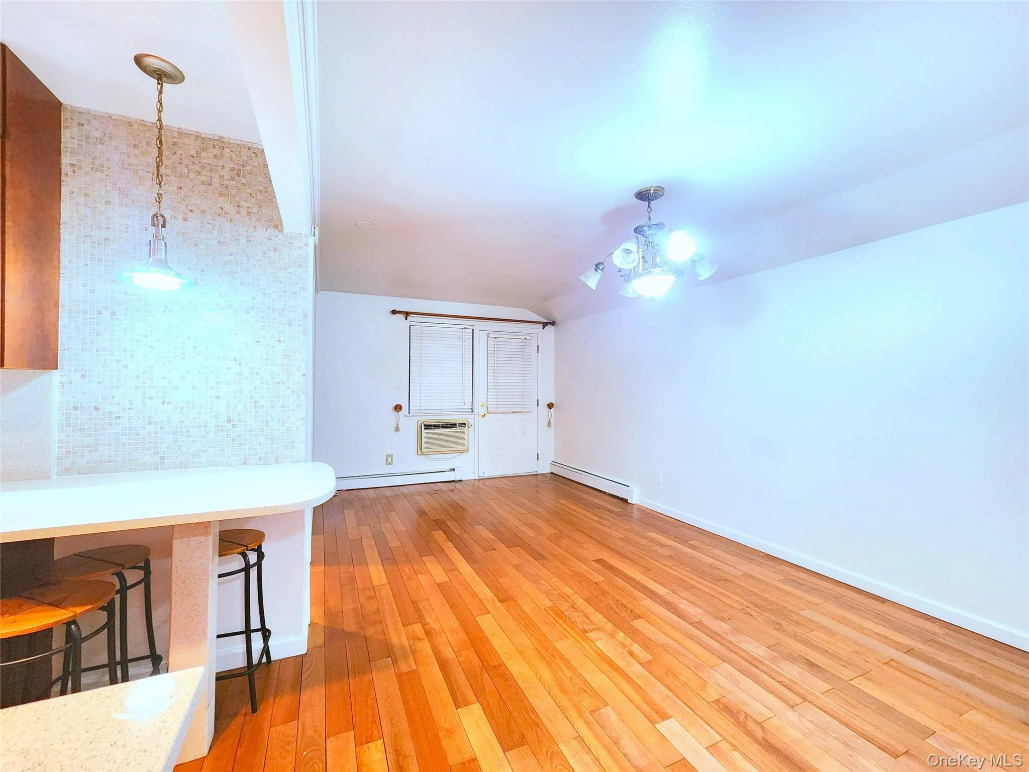 14018 33rd Avenue, New York, NY, 3 Bedrooms Bedrooms, 7 Rooms Rooms,2 BathroomsBathrooms,Residential Sale,For Rent,33rd,0,935679 14018 33rd Avenue, New York, NY, 3 Bedrooms Bedrooms, 7 Rooms Rooms,2 BathroomsBathrooms,Residential Sale,For Rent,33rd,0,935679