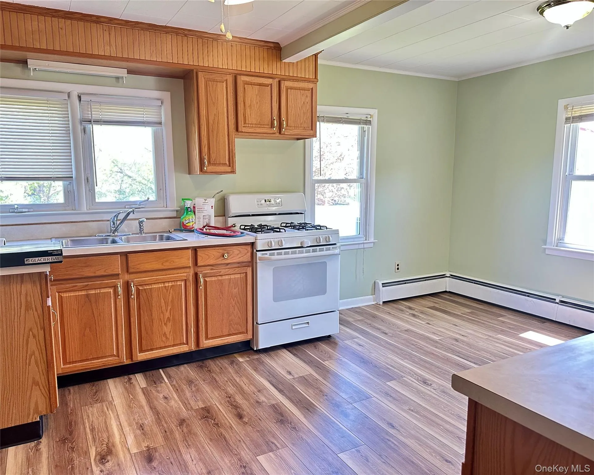 111 Round Hill Road, Warwick (town), NY, 2 Bedrooms Bedrooms, 4 Rooms Rooms,1 BathroomBathrooms,Residential Lease,For Rent,Round Hill,0,935740 111 Round Hill Road, Warwick (town), NY, 2 Bedrooms Bedrooms, 4 Rooms Rooms,1 BathroomBathrooms,Residential Lease,For Rent,Round Hill,0,935740