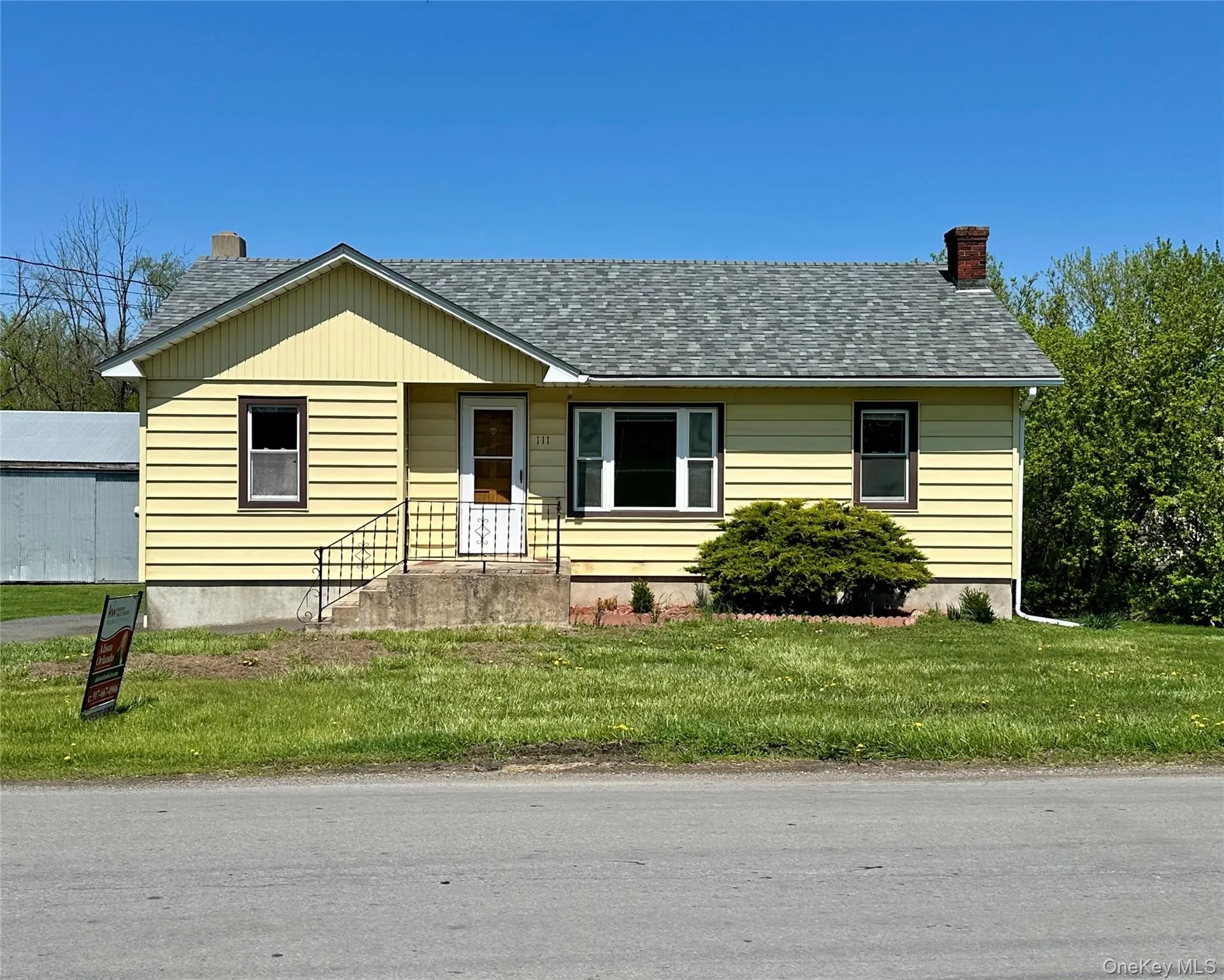 111 Round Hill Road, Warwick (town), NY, 2 Bedrooms Bedrooms, 4 Rooms Rooms,1 BathroomBathrooms,Residential Lease,For Rent,Round Hill,0,935740 111 Round Hill Road, Warwick (town), NY, 2 Bedrooms Bedrooms, 4 Rooms Rooms,1 BathroomBathrooms,Residential Lease,For Rent,Round Hill,0,935740