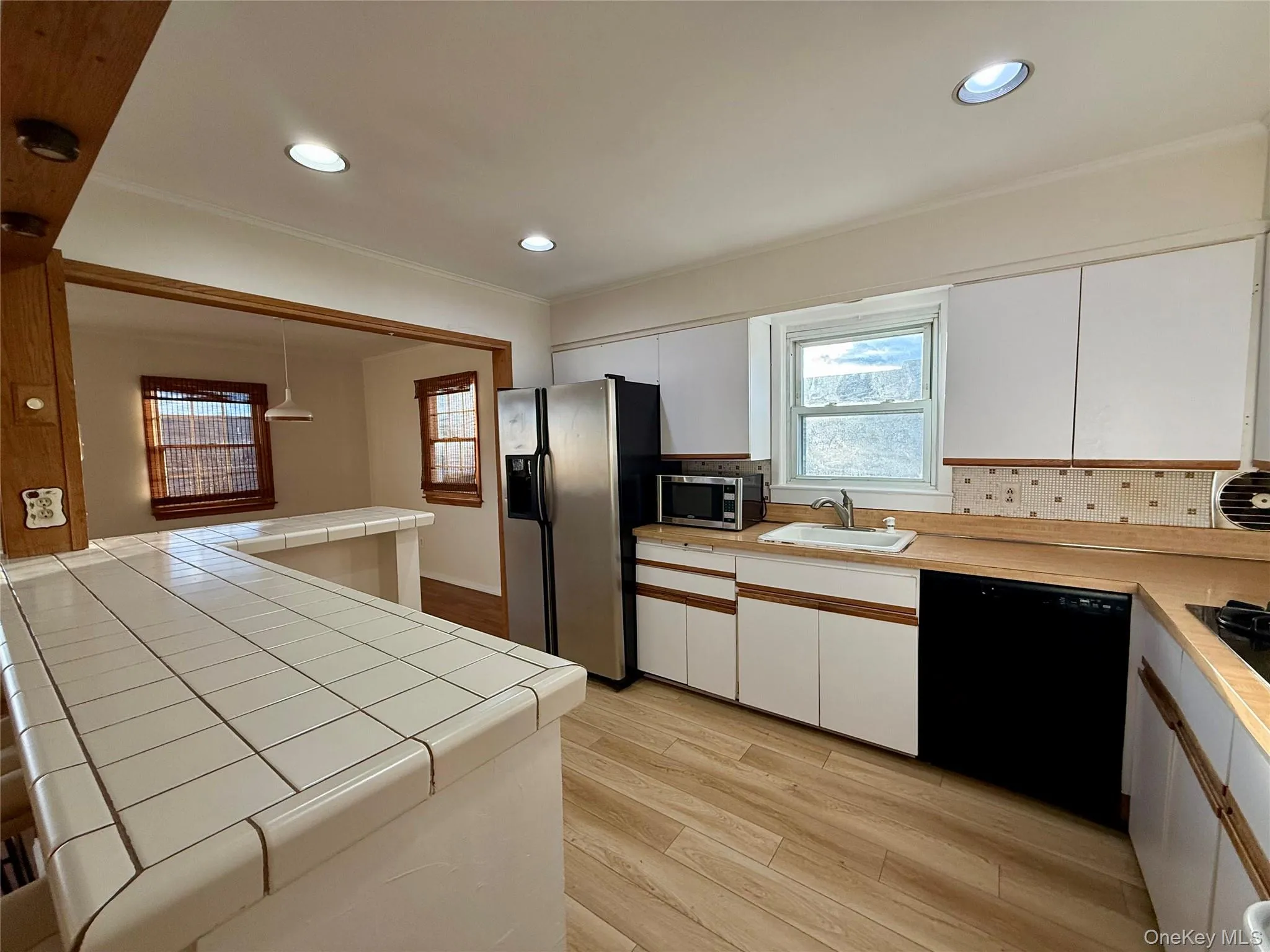 575 Fulton Street, Long Beach, NY, 3 Bedrooms Bedrooms, 5 Rooms Rooms,2 BathroomsBathrooms,Residential Lease,Idx,Fulton,0,935764 575 Fulton Street, Long Beach, NY, 3 Bedrooms Bedrooms, 5 Rooms Rooms,2 BathroomsBathrooms,Residential Lease,Idx,Fulton,0,935764