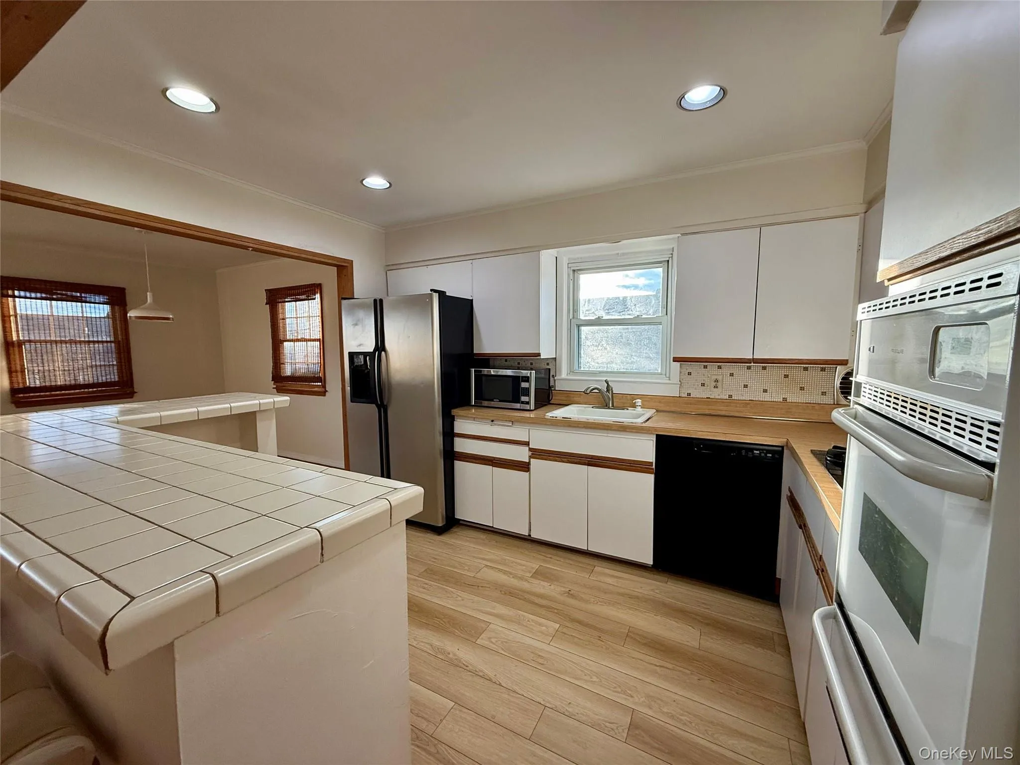 575 Fulton Street, Long Beach, NY, 3 Bedrooms Bedrooms, 5 Rooms Rooms,2 BathroomsBathrooms,Residential Lease,Idx,Fulton,0,935764 575 Fulton Street, Long Beach, NY, 3 Bedrooms Bedrooms, 5 Rooms Rooms,2 BathroomsBathrooms,Residential Lease,Idx,Fulton,0,935764