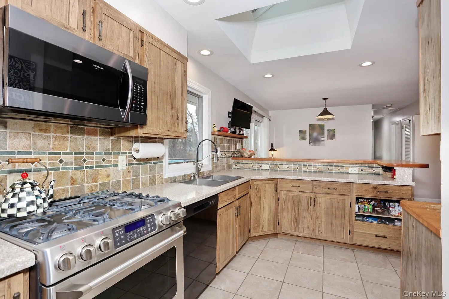 19 Augur Road, Ramapo, NY, 3 Bedrooms Bedrooms, 8 Rooms Rooms,2 BathroomsBathrooms,Residential,For Rent,Augur,0,935786 19 Augur Road, Ramapo, NY, 3 Bedrooms Bedrooms, 8 Rooms Rooms,2 BathroomsBathrooms,Residential,For Rent,Augur,0,935786