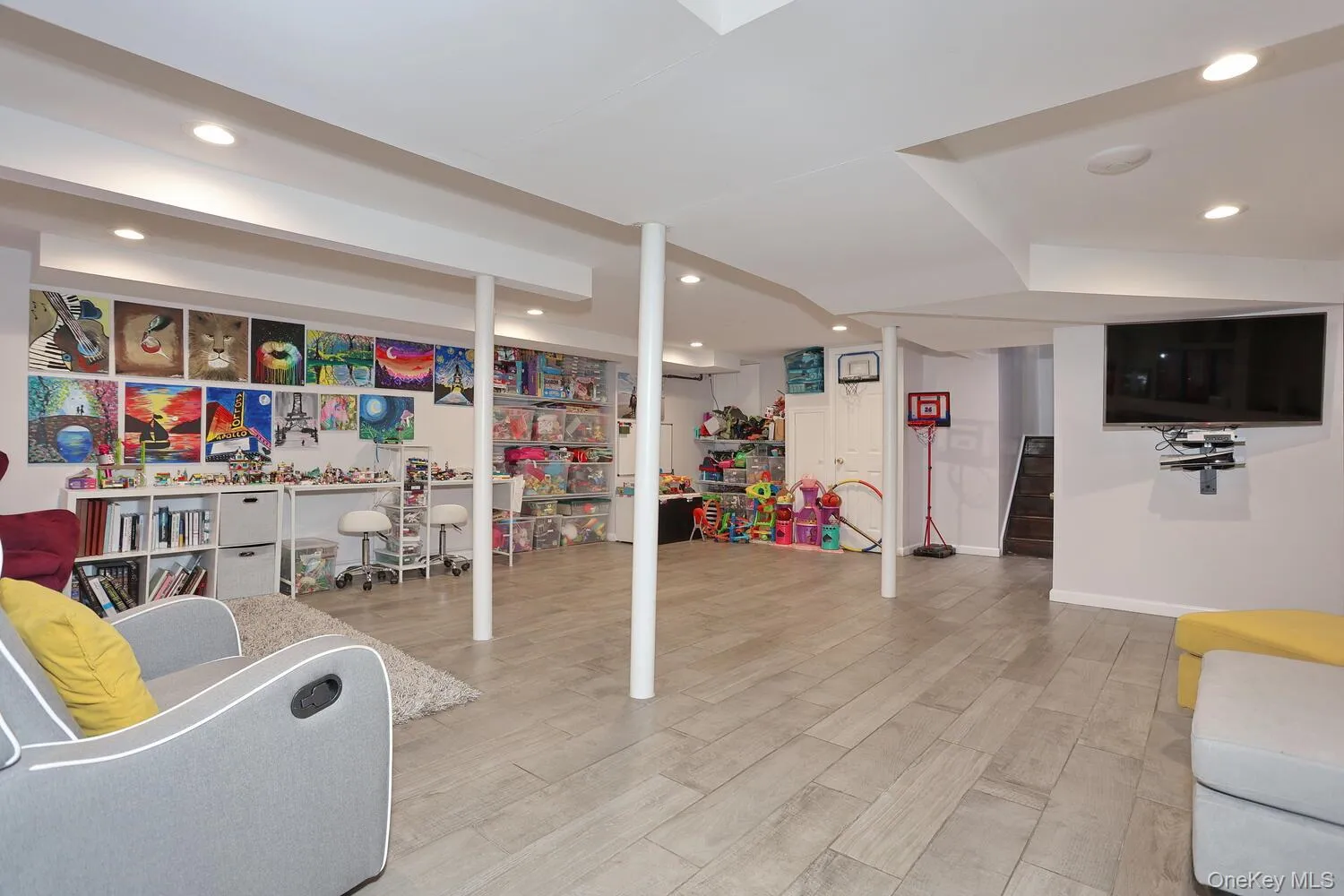 19 Augur Road, Ramapo, NY, 3 Bedrooms Bedrooms, 8 Rooms Rooms,2 BathroomsBathrooms,Residential,For Rent,Augur,0,935786 19 Augur Road, Ramapo, NY, 3 Bedrooms Bedrooms, 8 Rooms Rooms,2 BathroomsBathrooms,Residential,For Rent,Augur,0,935786