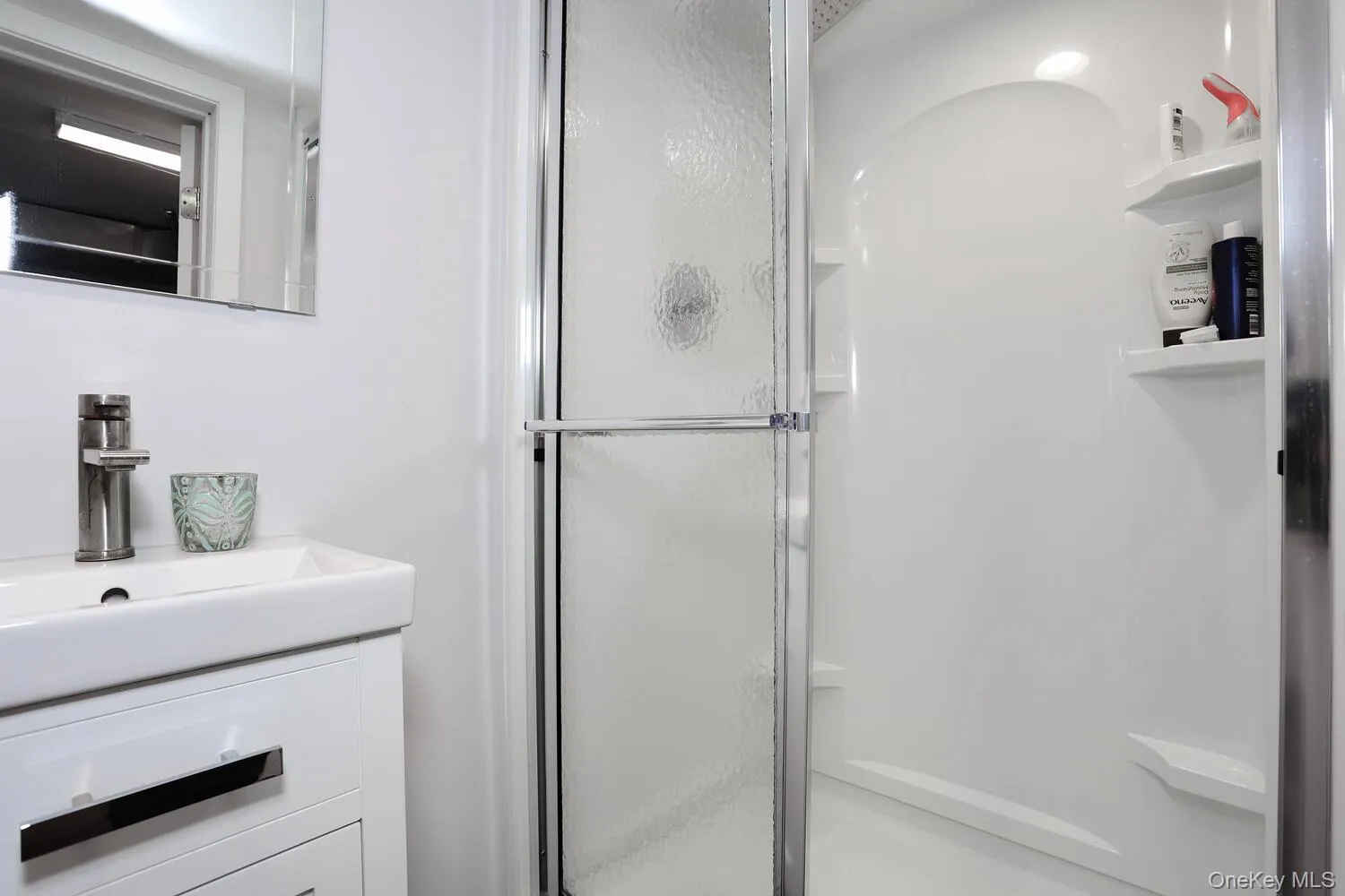 19 Augur Road, Ramapo, NY, 3 Bedrooms Bedrooms, 8 Rooms Rooms,2 BathroomsBathrooms,Residential,For Rent,Augur,0,935786 19 Augur Road, Ramapo, NY, 3 Bedrooms Bedrooms, 8 Rooms Rooms,2 BathroomsBathrooms,Residential,For Rent,Augur,0,935786