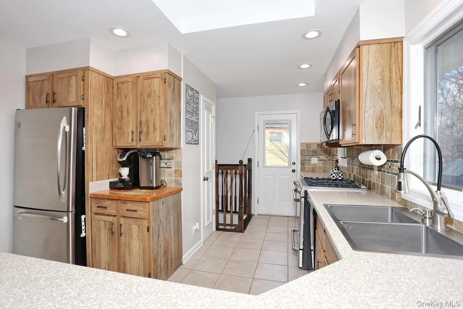 19 Augur Road, Ramapo, NY, 3 Bedrooms Bedrooms, 8 Rooms Rooms,2 BathroomsBathrooms,Residential,For Rent,Augur,0,935786 19 Augur Road, Ramapo, NY, 3 Bedrooms Bedrooms, 8 Rooms Rooms,2 BathroomsBathrooms,Residential,For Rent,Augur,0,935786