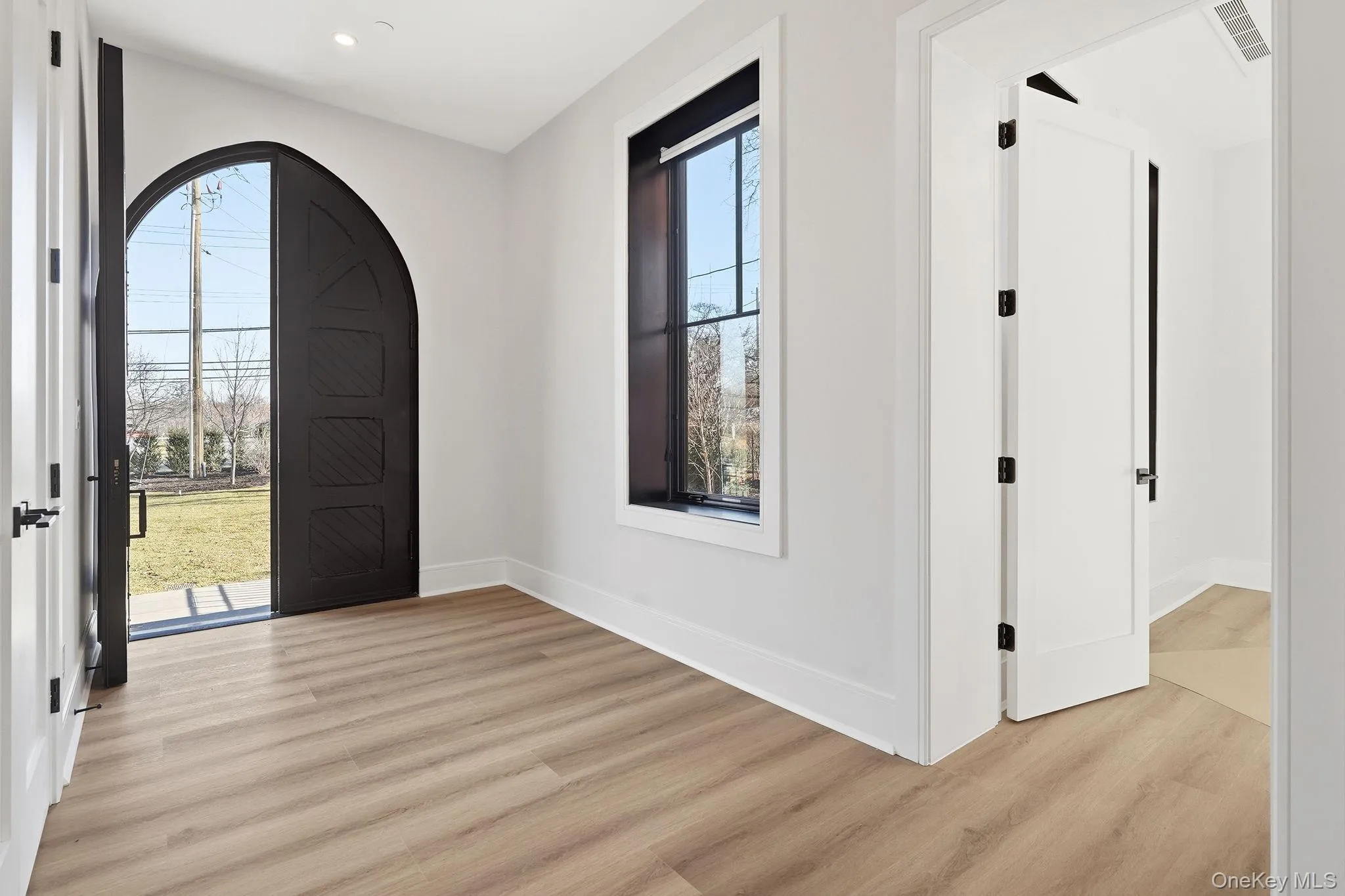 34 Clinton Avenue, Greenburgh, NY, 2 Bedrooms Bedrooms, 5 Rooms Rooms,2 BathroomsBathrooms,Residential Lease,Idx,Clinton,0,935794 34 Clinton Avenue, Greenburgh, NY, 2 Bedrooms Bedrooms, 5 Rooms Rooms,2 BathroomsBathrooms,Residential Lease,Idx,Clinton,0,935794