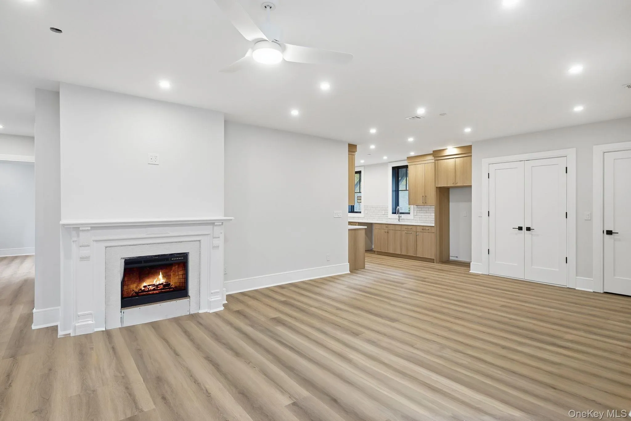 34 Clinton Avenue, Greenburgh, NY, 2 Bedrooms Bedrooms, 5 Rooms Rooms,2 BathroomsBathrooms,Residential Lease,Idx,Clinton,0,935794 34 Clinton Avenue, Greenburgh, NY, 2 Bedrooms Bedrooms, 5 Rooms Rooms,2 BathroomsBathrooms,Residential Lease,Idx,Clinton,0,935794