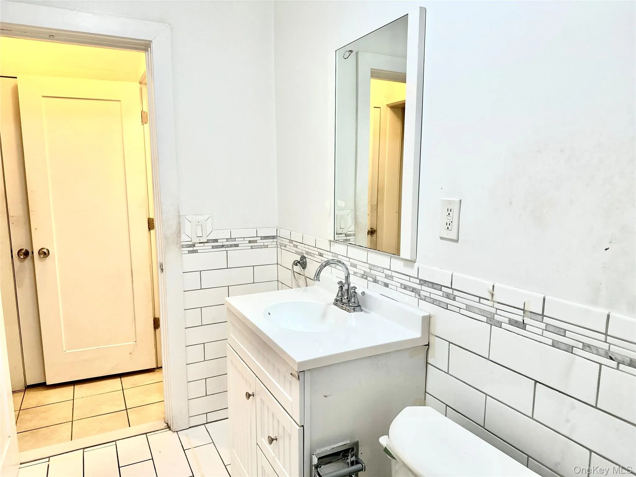 Another view of the bathroom Another view of the bathroom