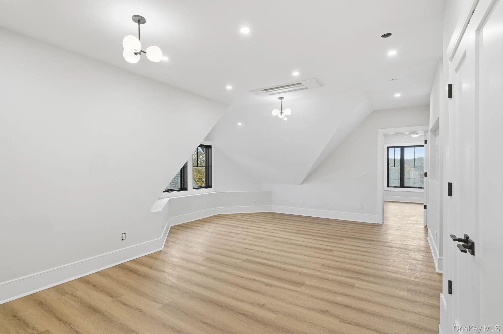 34 Clinton Avenue, Greenburgh, NY, 2 Bedrooms Bedrooms, 5 Rooms Rooms,2 BathroomsBathrooms,Residential Lease,Idx,Clinton,0,935846 34 Clinton Avenue, Greenburgh, NY, 2 Bedrooms Bedrooms, 5 Rooms Rooms,2 BathroomsBathrooms,Residential Lease,Idx,Clinton,0,935846