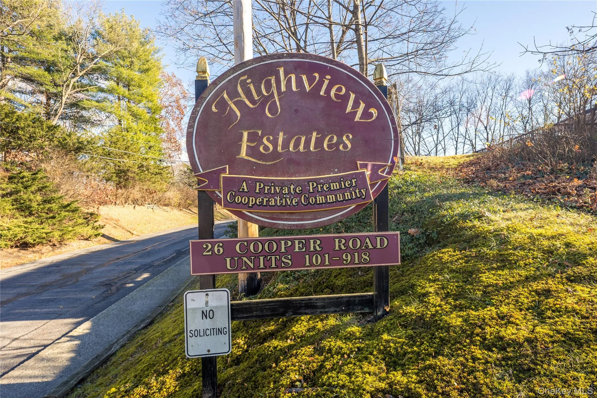 View of community / neighborhood sign View of community / neighborhood sign