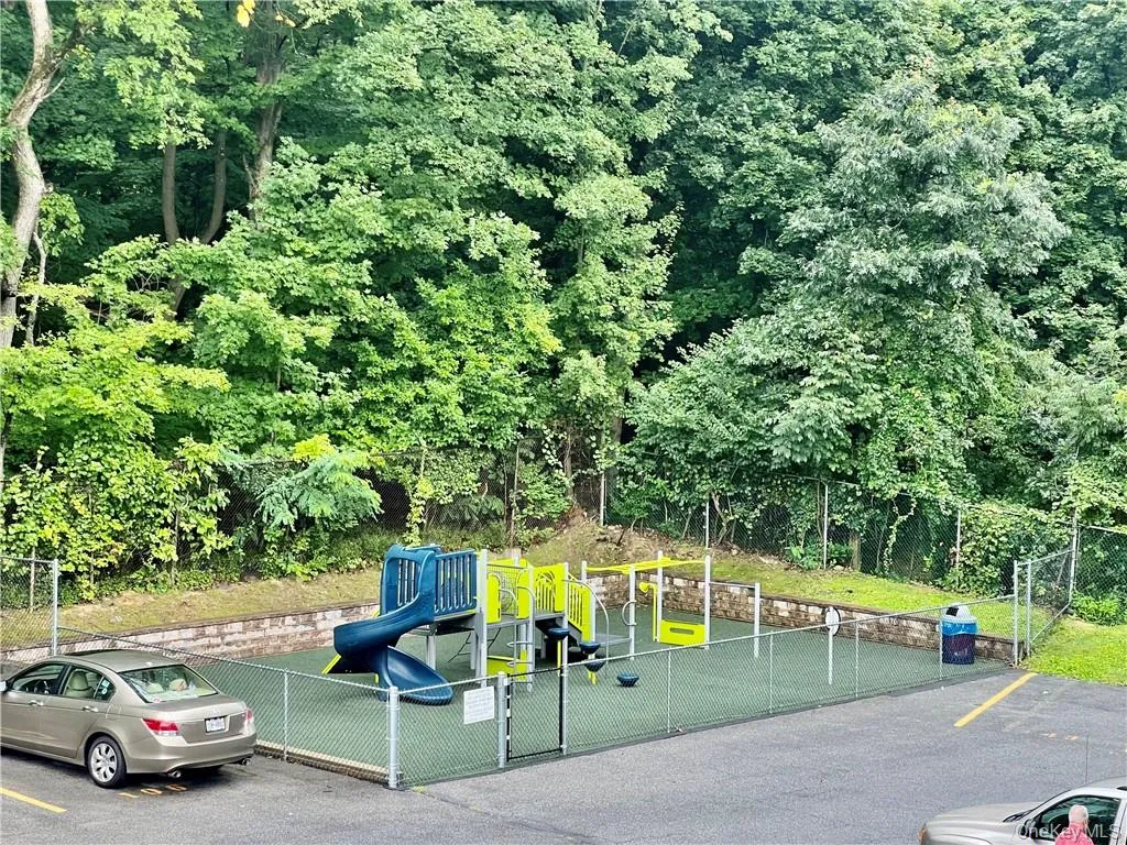 372 Central Park Avenue, Greenburgh, NY, 2 Bedrooms Bedrooms, 5 Rooms Rooms,2 BathroomsBathrooms,Residential Lease,Idx,Central Park,0,936013 372 Central Park Avenue, Greenburgh, NY, 2 Bedrooms Bedrooms, 5 Rooms Rooms,2 BathroomsBathrooms,Residential Lease,Idx,Central Park,0,936013