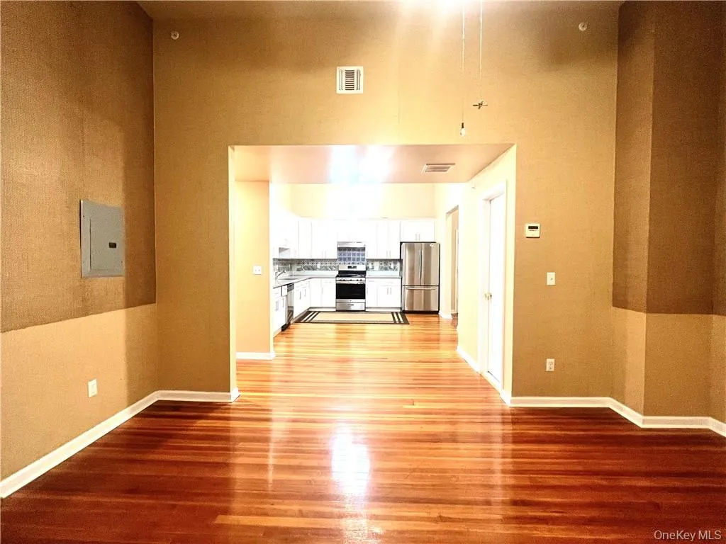 4 Main Street, Middletown, NY, 3 Bedrooms Bedrooms, 7 Rooms Rooms,1 BathroomBathrooms,Residential Lease,Idx,Main,0,936036 4 Main Street, Middletown, NY, 3 Bedrooms Bedrooms, 7 Rooms Rooms,1 BathroomBathrooms,Residential Lease,Idx,Main,0,936036