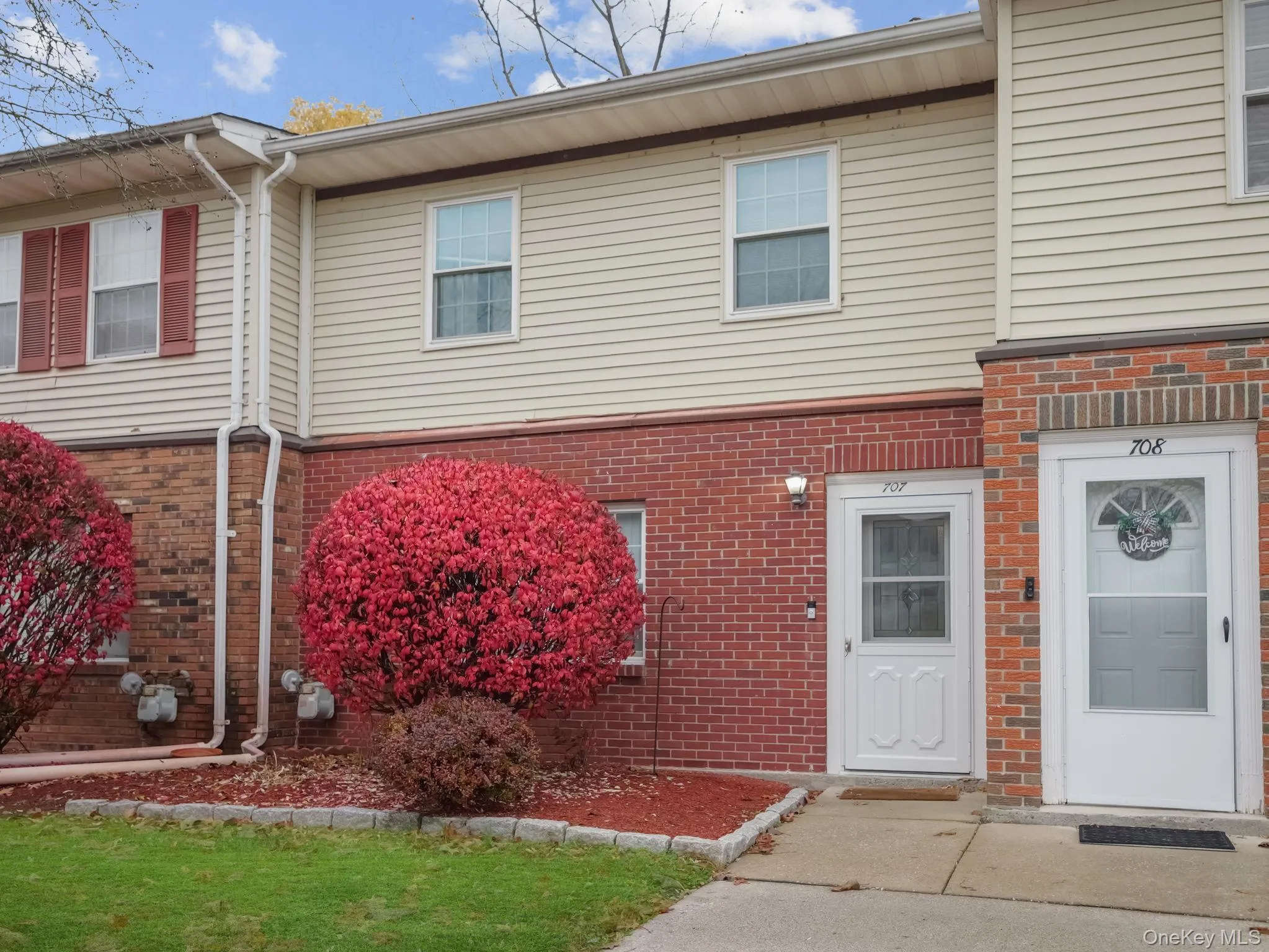 View of front facade featuring brick siding View of front facade featuring brick siding