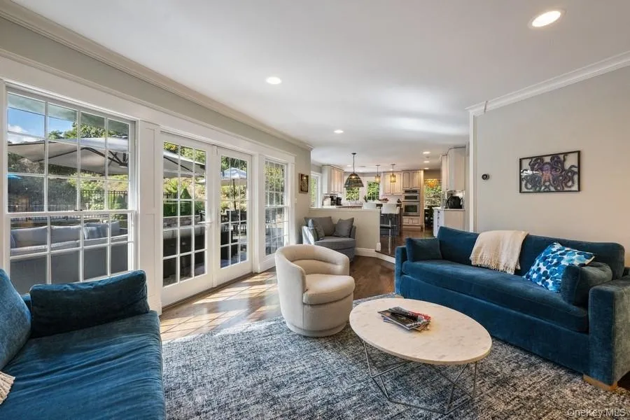 39 Smugglers Path, Riverhead, NY, 3 Bedrooms Bedrooms, 11 Rooms Rooms,4 BathroomsBathrooms,Residential Lease,For Rent,Smugglers,0,936067 39 Smugglers Path, Riverhead, NY, 3 Bedrooms Bedrooms, 11 Rooms Rooms,4 BathroomsBathrooms,Residential Lease,For Rent,Smugglers,0,936067