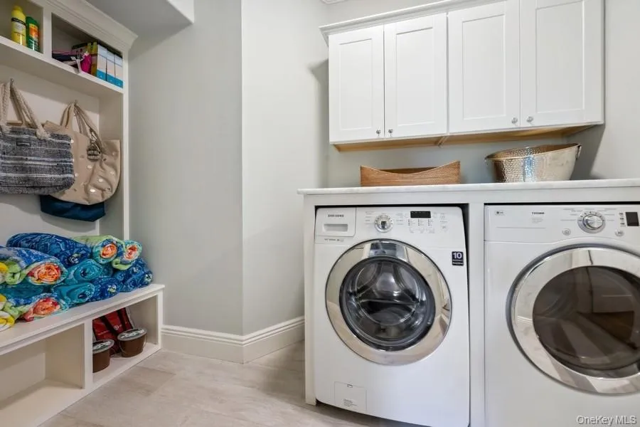 39 Smugglers Path, Riverhead, NY, 3 Bedrooms Bedrooms, 11 Rooms Rooms,4 BathroomsBathrooms,Residential Lease,Idx,Smugglers,0,936067 39 Smugglers Path, Riverhead, NY, 3 Bedrooms Bedrooms, 11 Rooms Rooms,4 BathroomsBathrooms,Residential Lease,Idx,Smugglers,0,936067