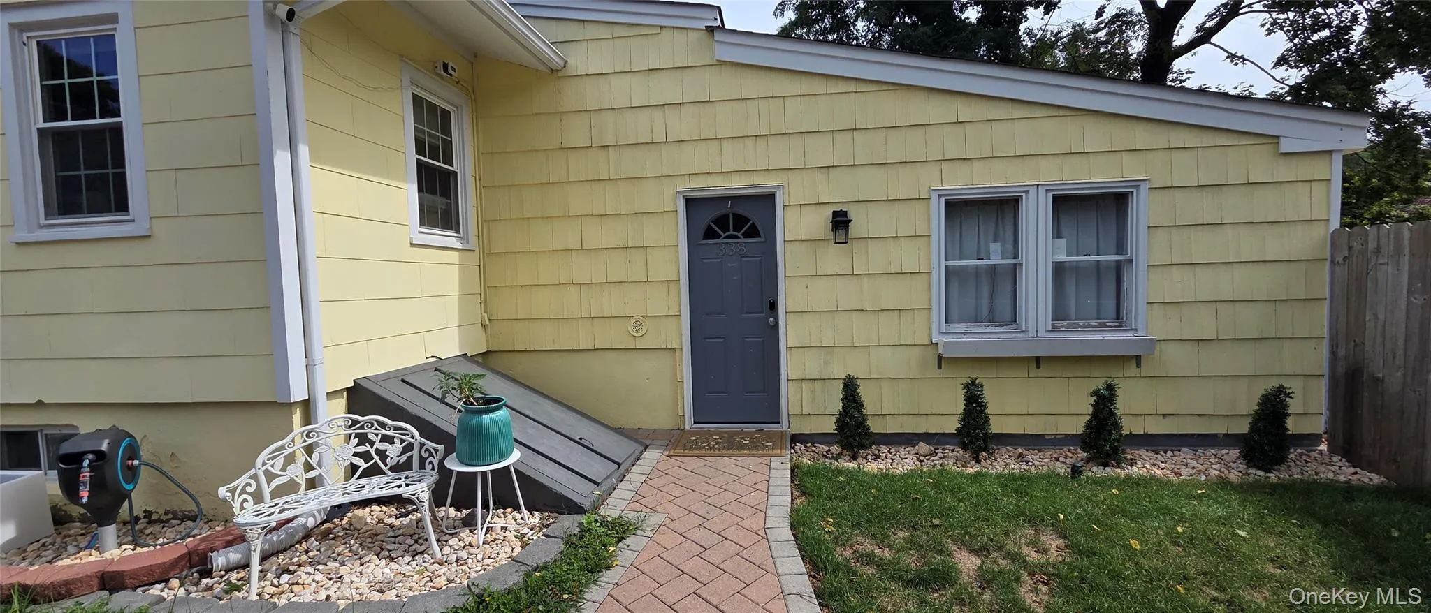 Doorway to property Doorway to property