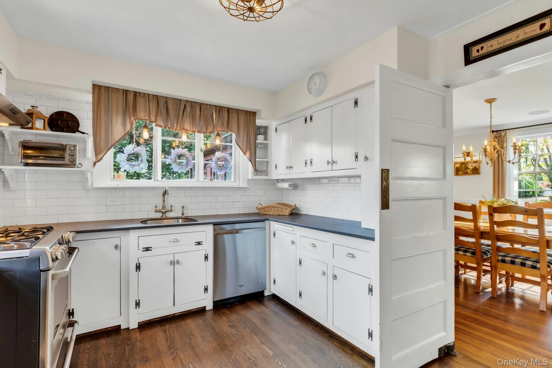 105 Academy Street, Islip, NY, 3 Bedrooms Bedrooms, 11 Rooms Rooms,2 BathroomsBathrooms,Residential Lease,Idx,Academy,0,936124 105 Academy Street, Islip, NY, 3 Bedrooms Bedrooms, 11 Rooms Rooms,2 BathroomsBathrooms,Residential Lease,Idx,Academy,0,936124