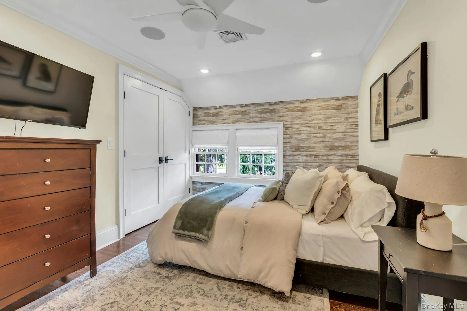 105 Academy Street, Islip, NY, 3 Bedrooms Bedrooms, 11 Rooms Rooms,2 BathroomsBathrooms,Residential Lease,Idx,Academy,0,936124 105 Academy Street, Islip, NY, 3 Bedrooms Bedrooms, 11 Rooms Rooms,2 BathroomsBathrooms,Residential Lease,Idx,Academy,0,936124