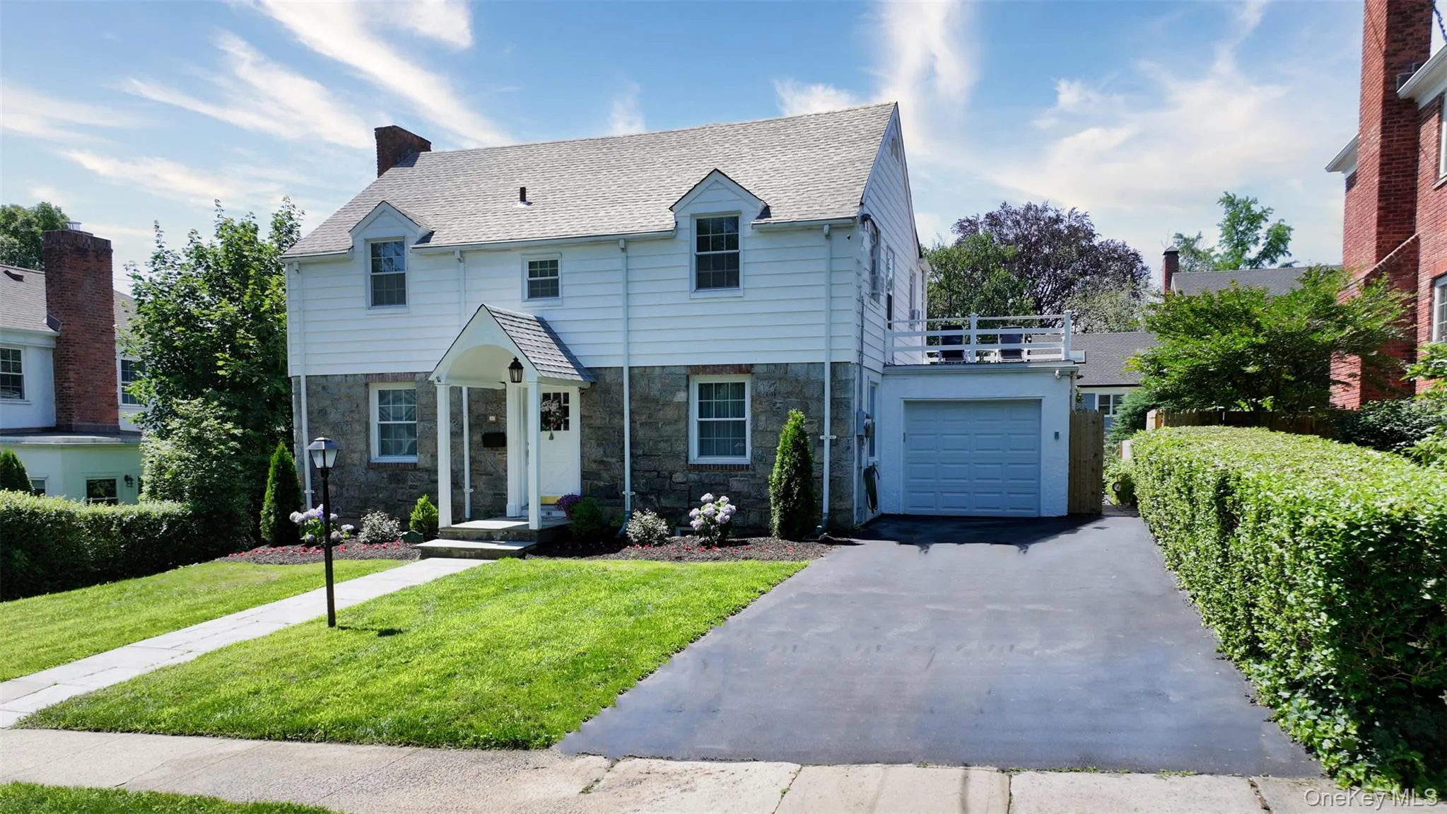 Welcome to this stunning Colonial at 32 Biltmore Ave, Yonkers Welcome to this stunning Colonial at 32 Biltmore Ave, Yonkers